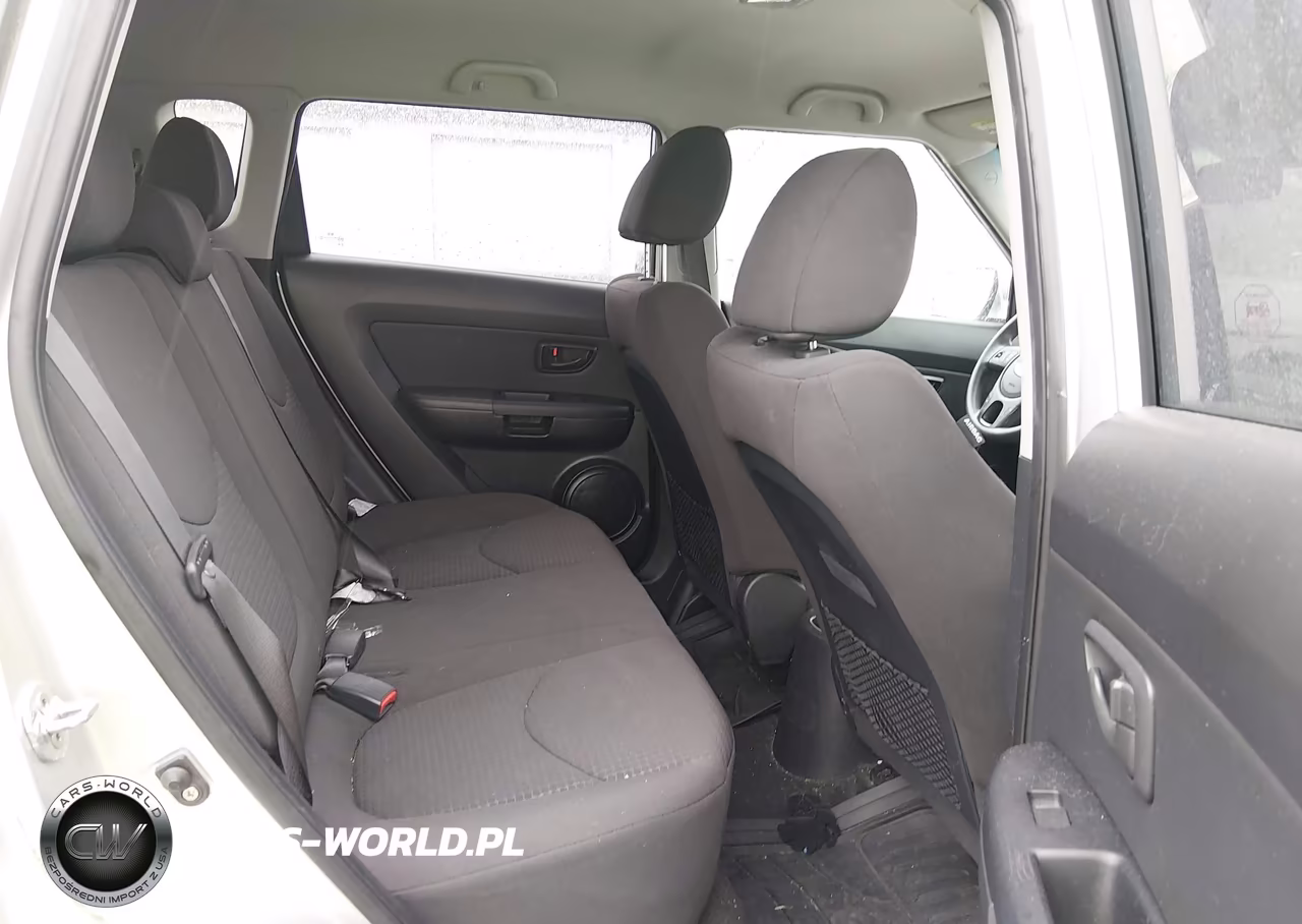2012 Kia Soul VIN:KNDJT2A54C7462963 - 8