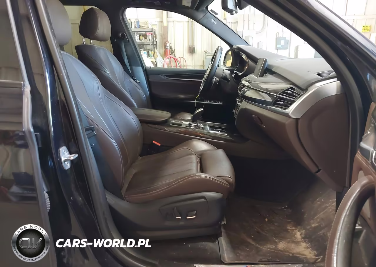 2016 BMW X5 xDrive35I VIN:5UXKR0C58G0S88770 - 5