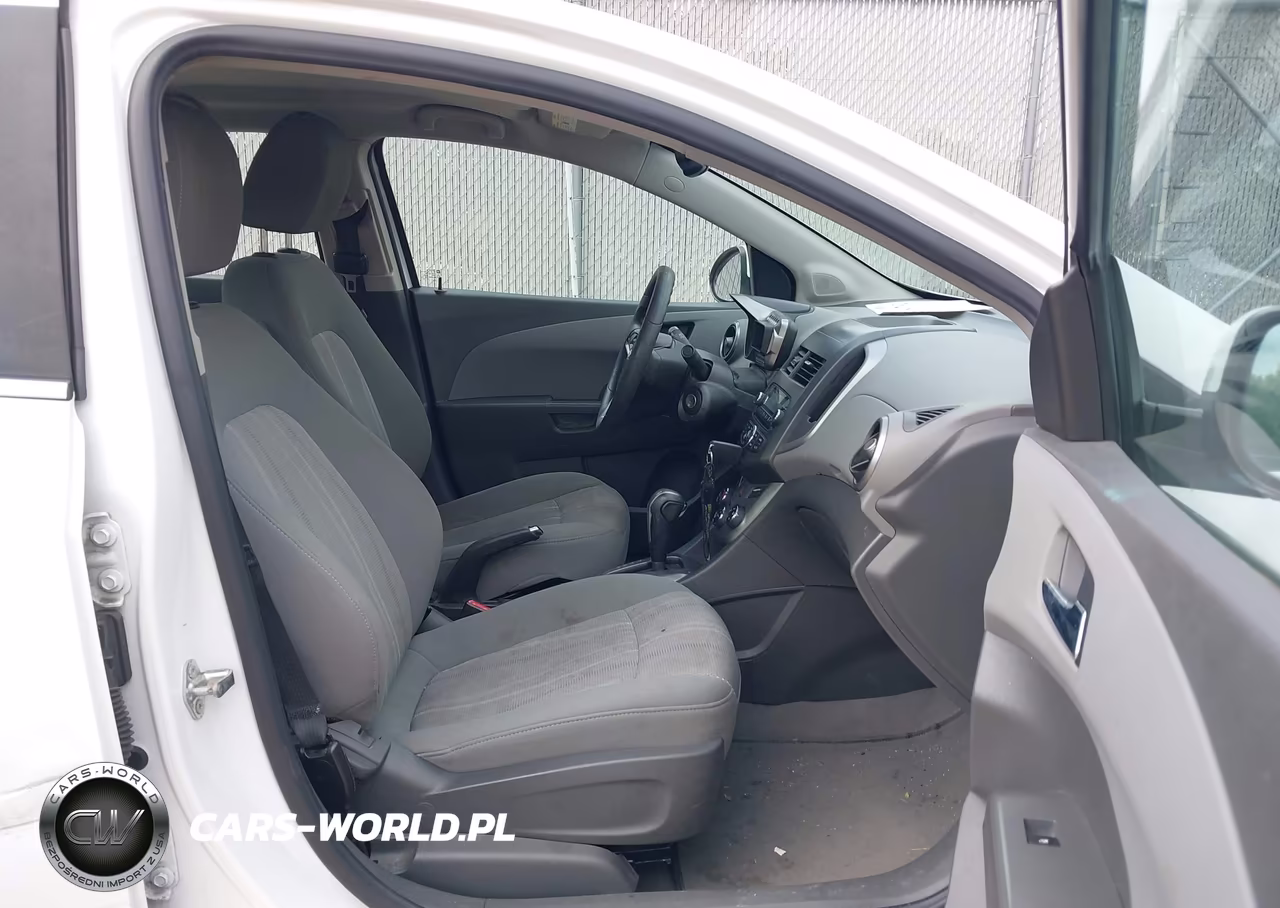 2012 Chevrolet Sonic 2Lt VIN:1G1JC5SB9C4186800 - 5
