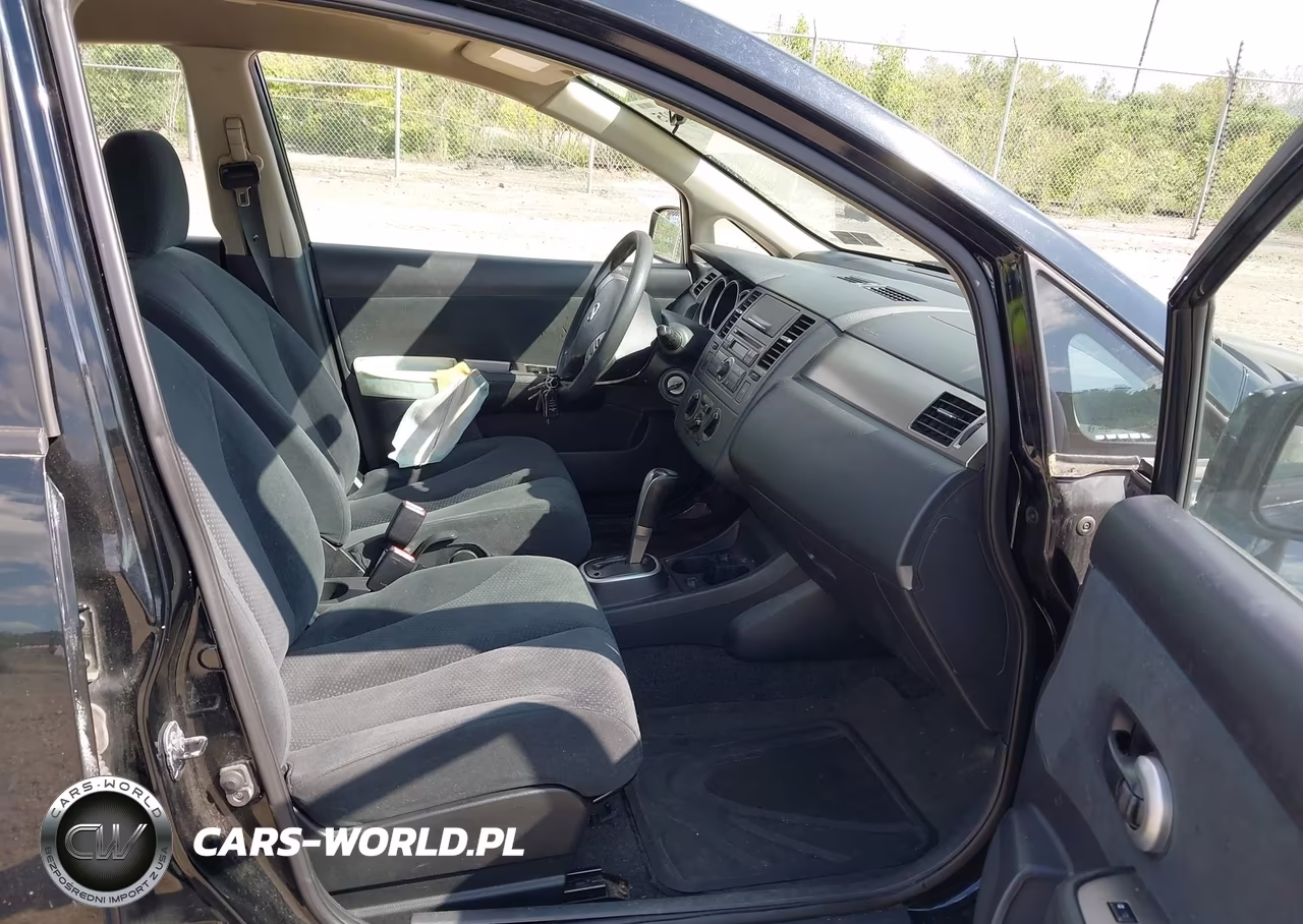 2010 Nissan Versa 1.8S VIN:3N1BC1CPXAL362147 - 5