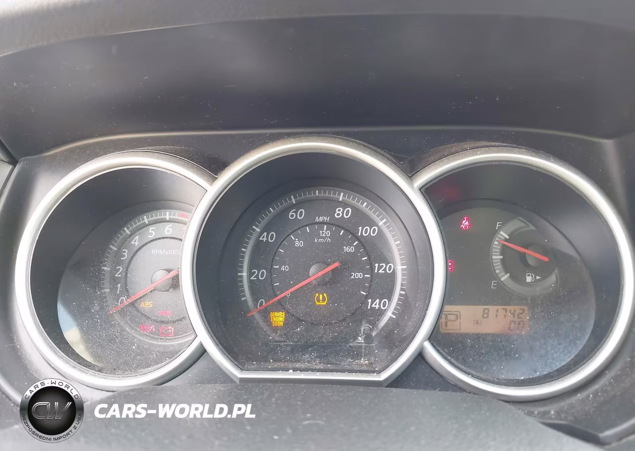 2010 Nissan Versa 1.8S VIN:3N1BC1CPXAL362147 - 7