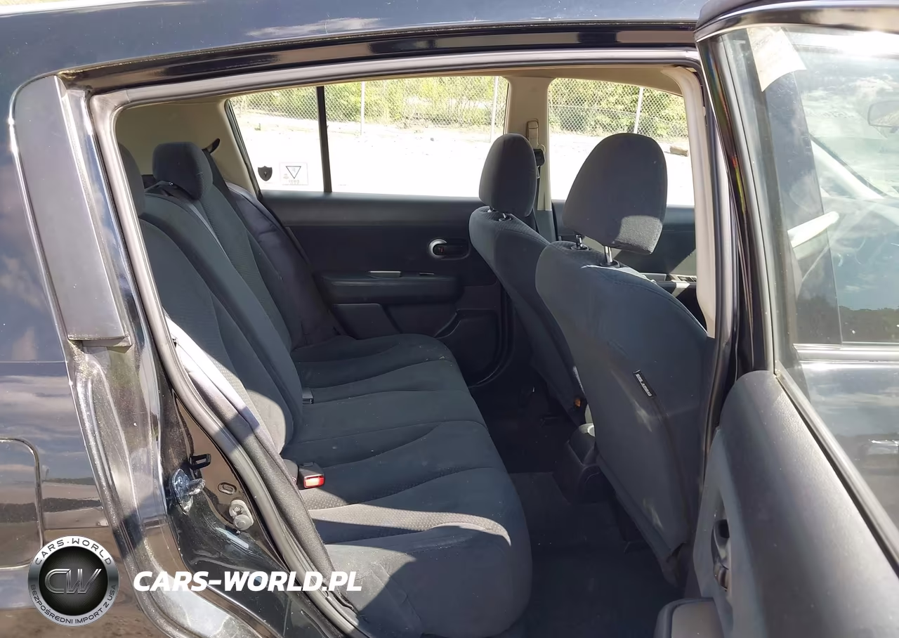 2010 Nissan Versa 1.8S VIN:3N1BC1CPXAL362147 - 8
