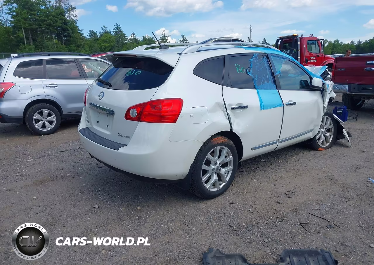 2011 Nissan Rogue Sv VIN:JN8AS5MV5BW303362 - 4