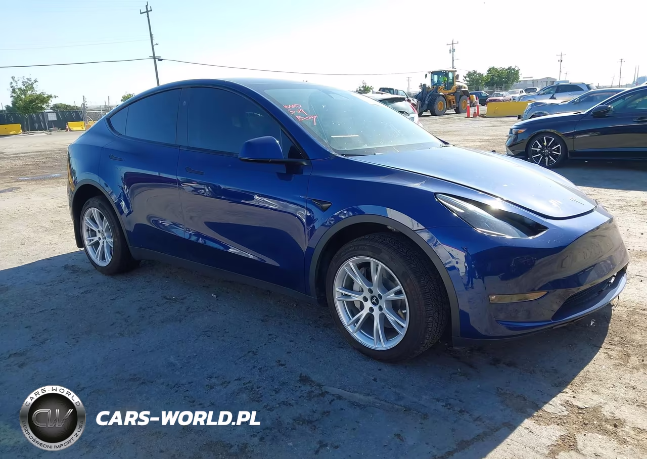 2023 Tesla Model Y Awd-Long Range Dual Motor All-Wheel Drive – zdjęcie 1 z 17