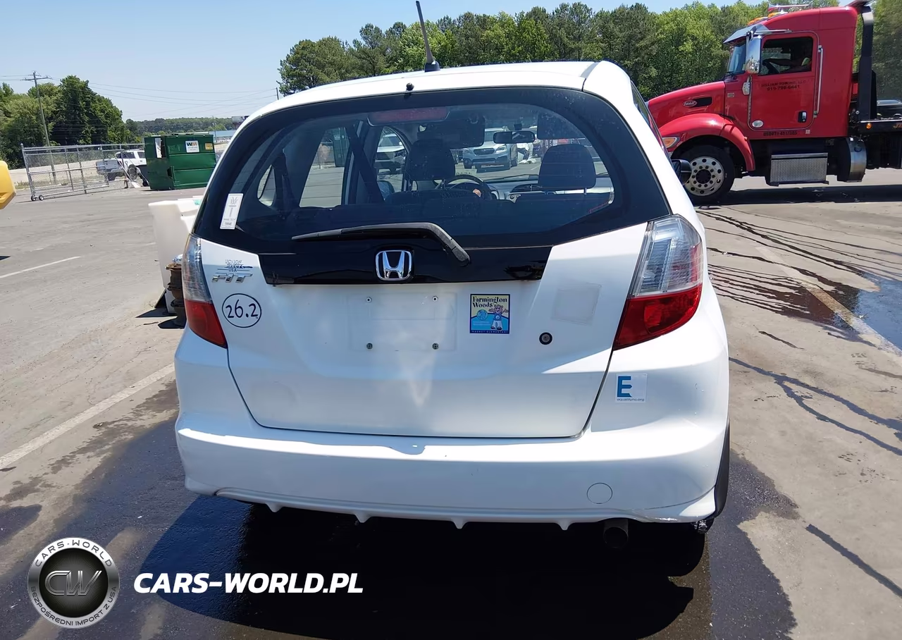 2009 Honda Fit VIN:JHMGE88299C006054 - 16