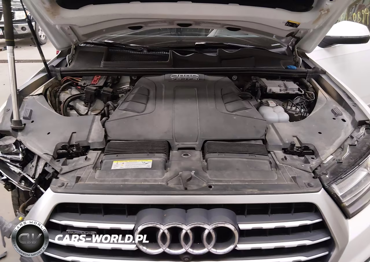 2017 Audi Q7 3.0T Premium VIN:WA1VABF71HD038337 - 10