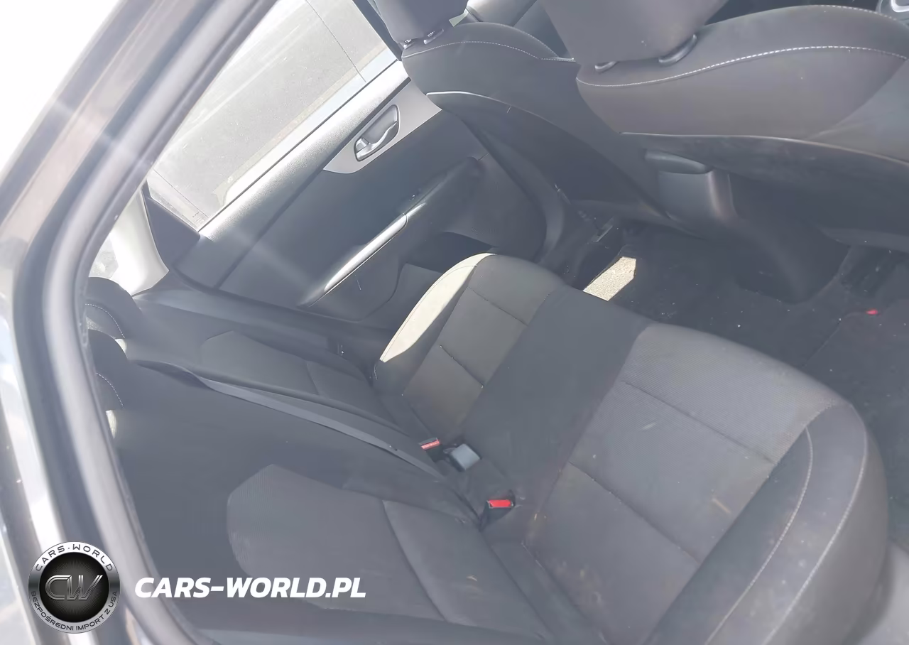2023 Kia Forte Lxs VIN:3KPF24AD4PE631137 - 8