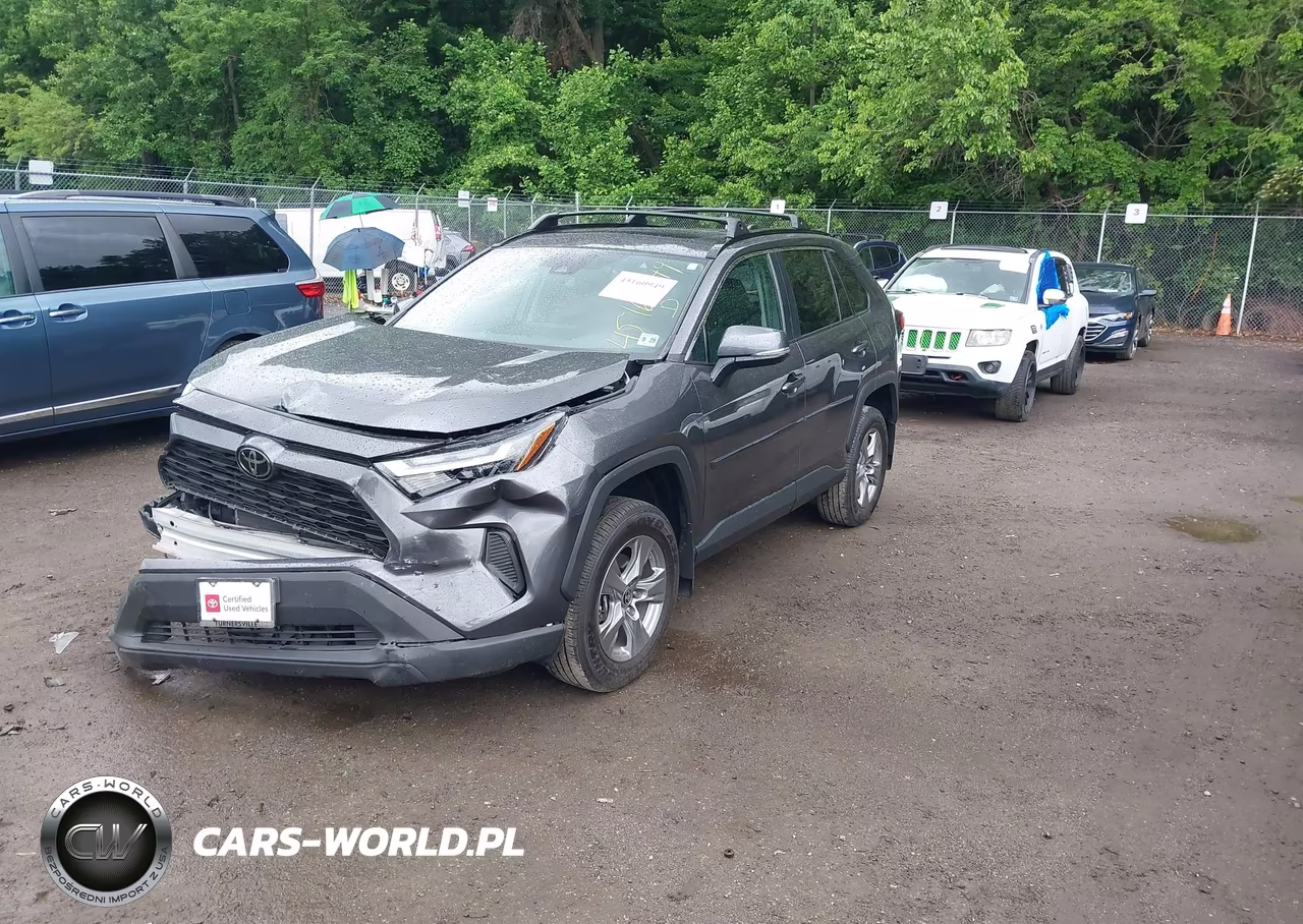 2024 Toyota Rav4 Xle VIN:2T3P1RFV3RC477275 - 2
