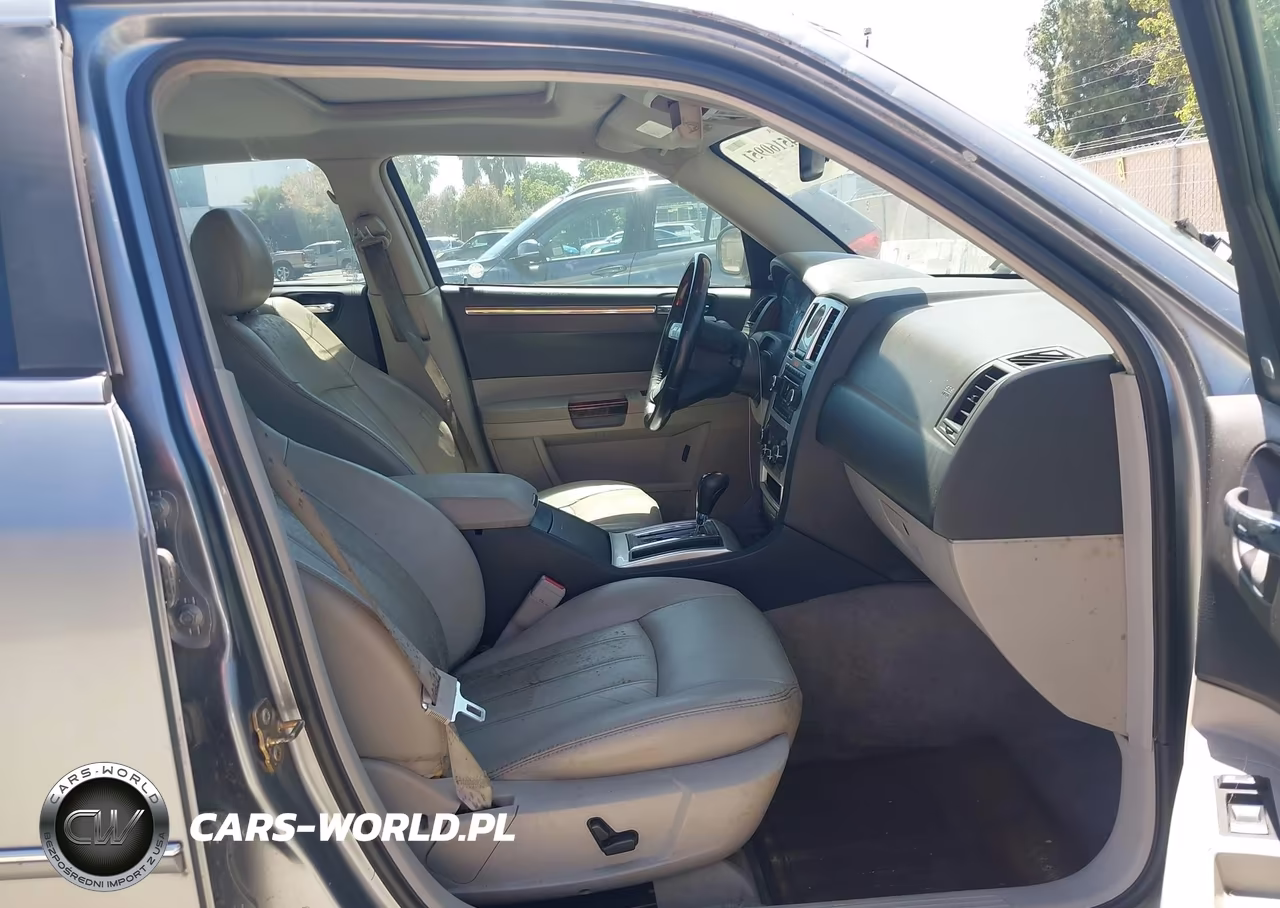 2006 Chrysler 300C VIN:2C3KA63H06H499353 - 5