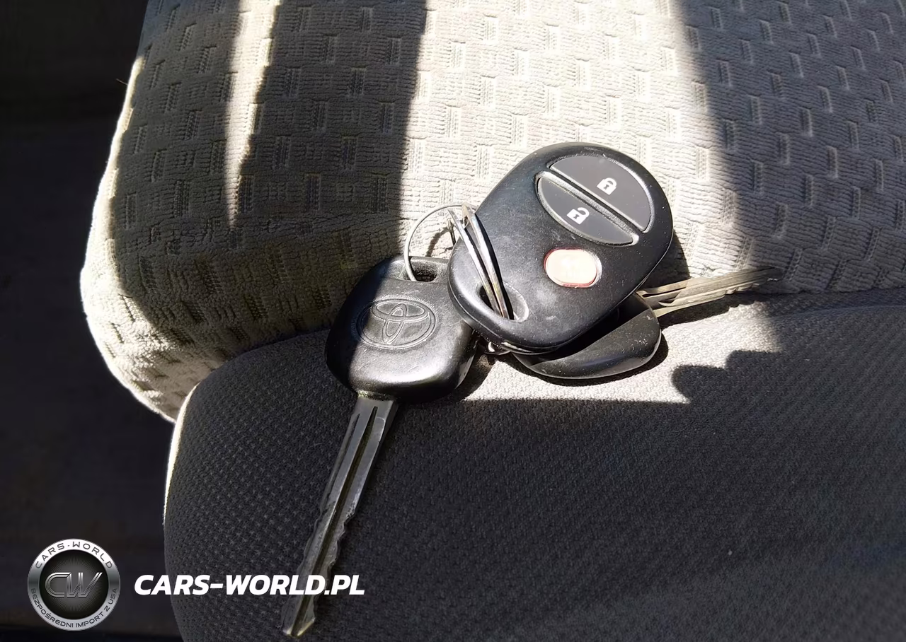 2011 Toyota Tundra Grade 4.6L V8 VIN:5TFRM5F17BX034424 - 11