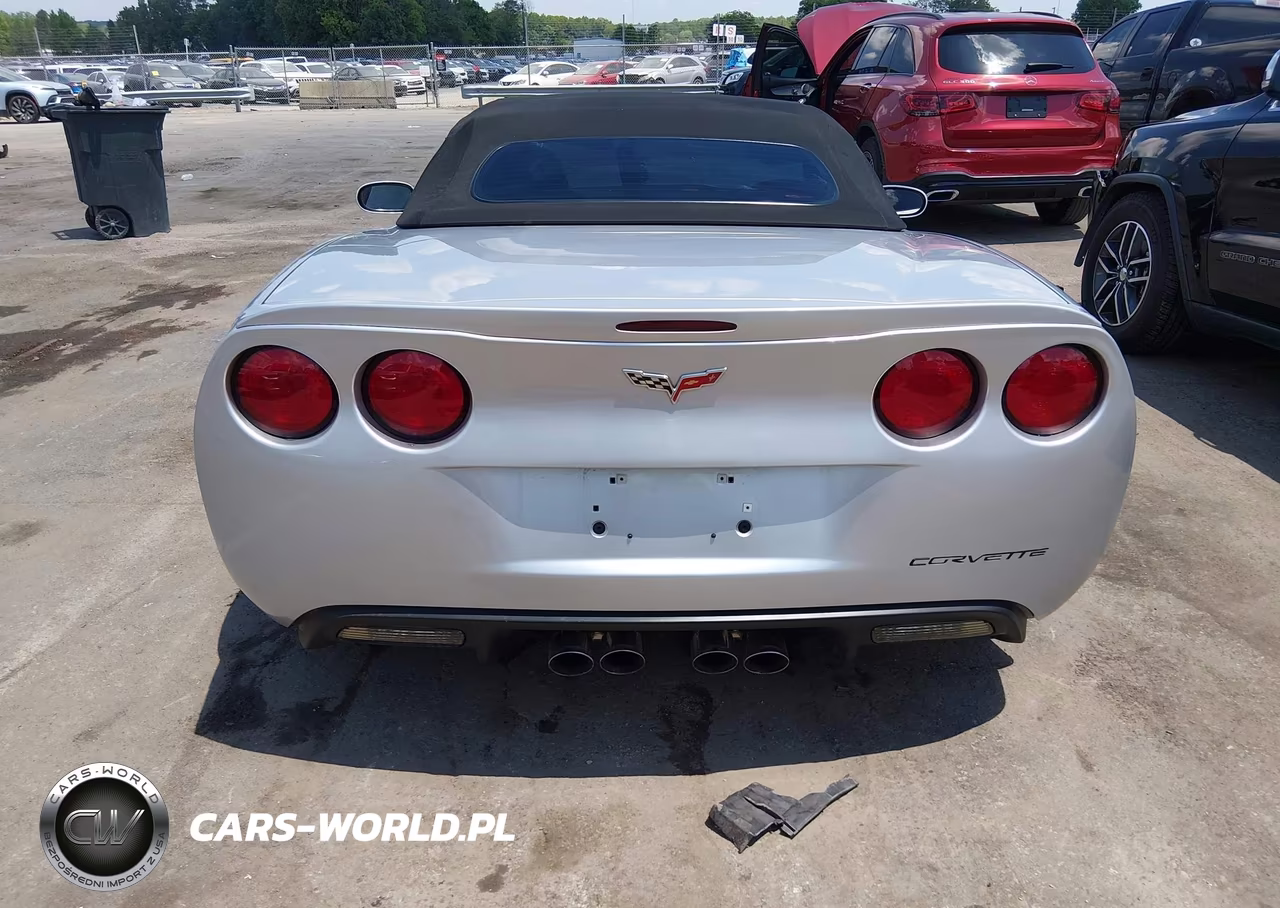 2010 Chevrolet Corvette Grand Sport VIN:1G1YW3DW8A5108042 - 15