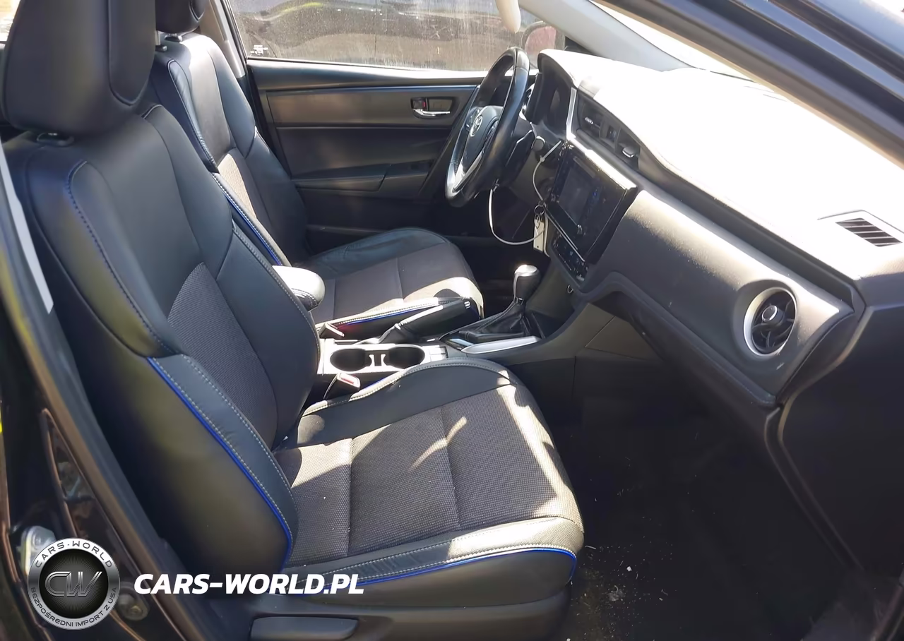 2019 Toyota Corolla Se VIN:2T1BURHE4KC186328 - 5