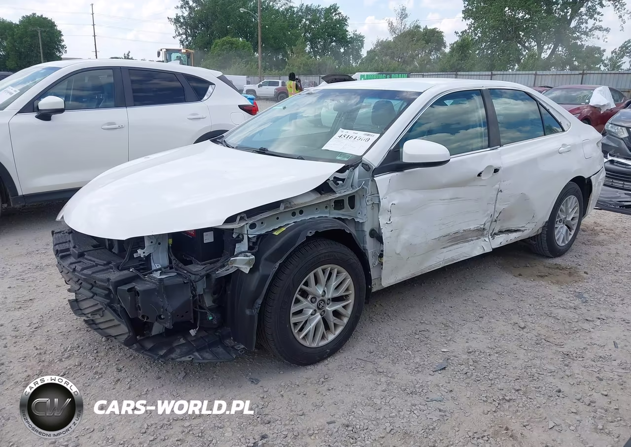 2017 Toyota Camry Le VIN:4T1BF1FK2HU646226 - 2