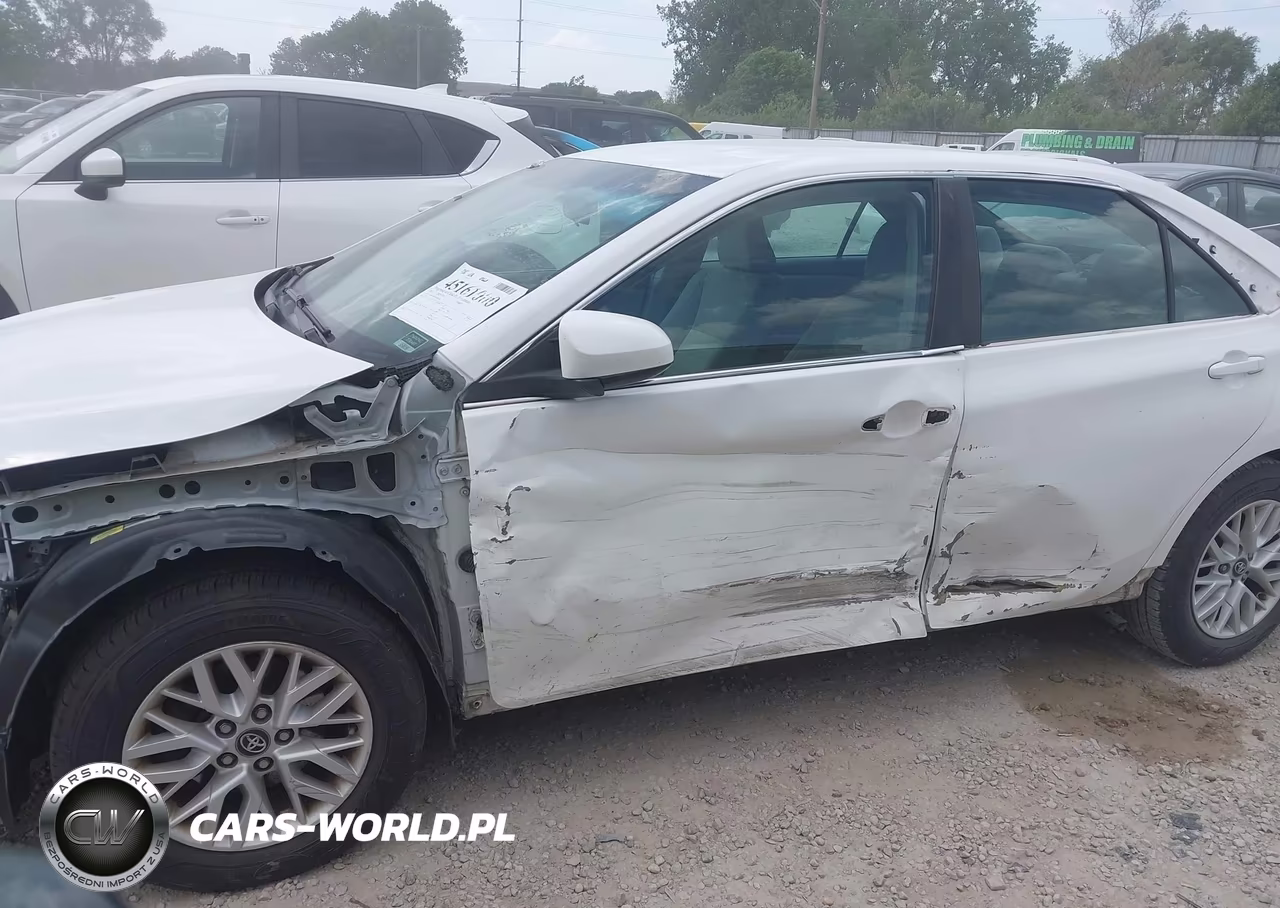 2017 Toyota Camry Le VIN:4T1BF1FK2HU646226 - 6