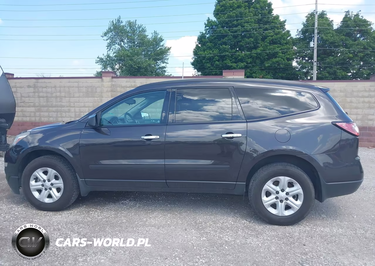 2017 Chevrolet Traverse Ls VIN:1GNKRFED2HJ255369 - 14