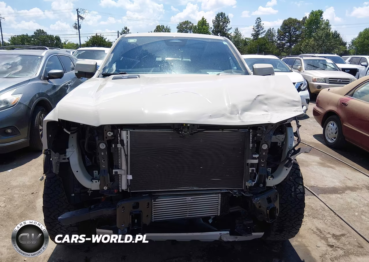2025 Ford Ranger Raptor VIN:1FTER4LR6SLE03303 - 13