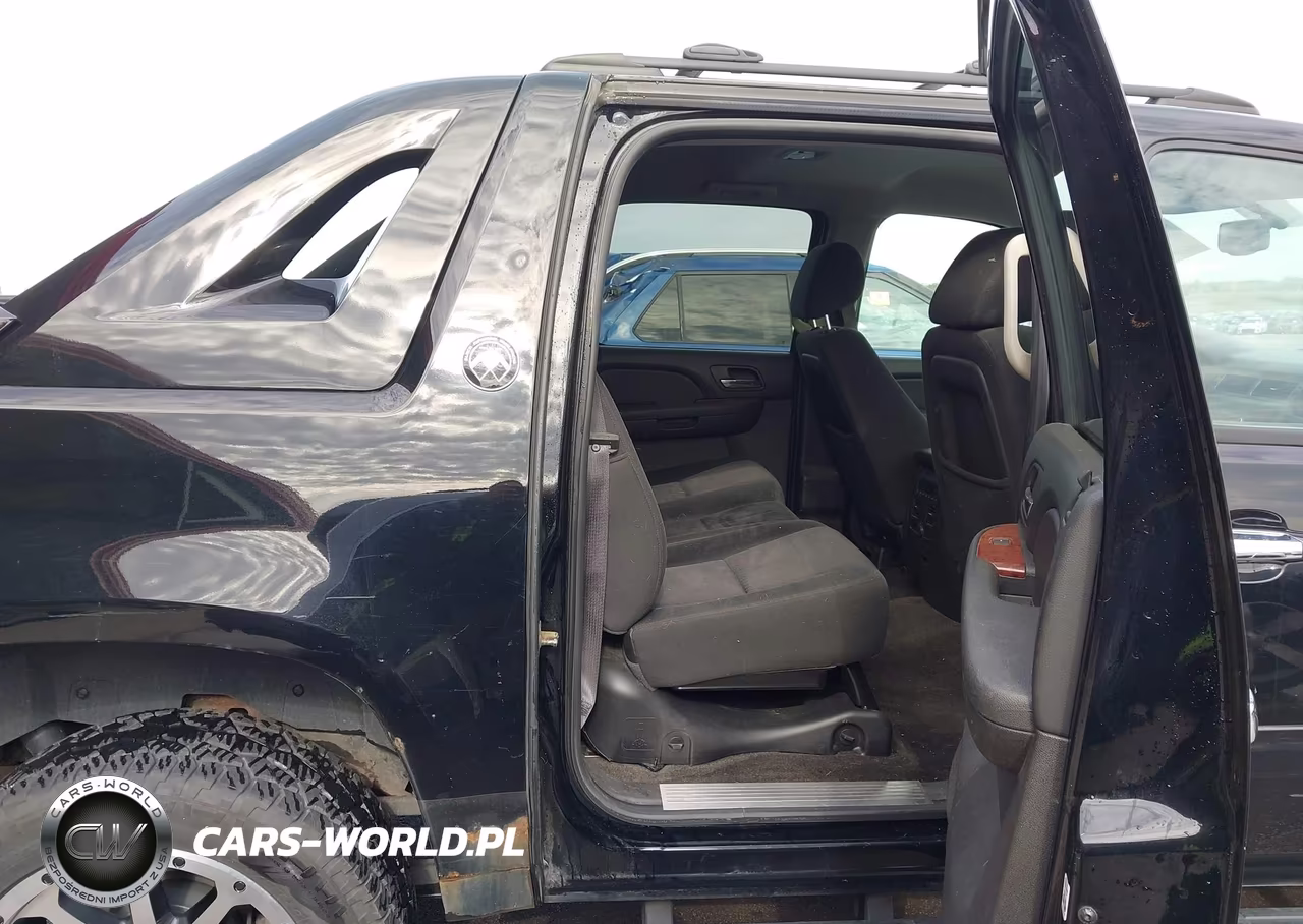 2013 Chevrolet Avalanche Ls VIN:3GNTKEE75DG333295 - 8