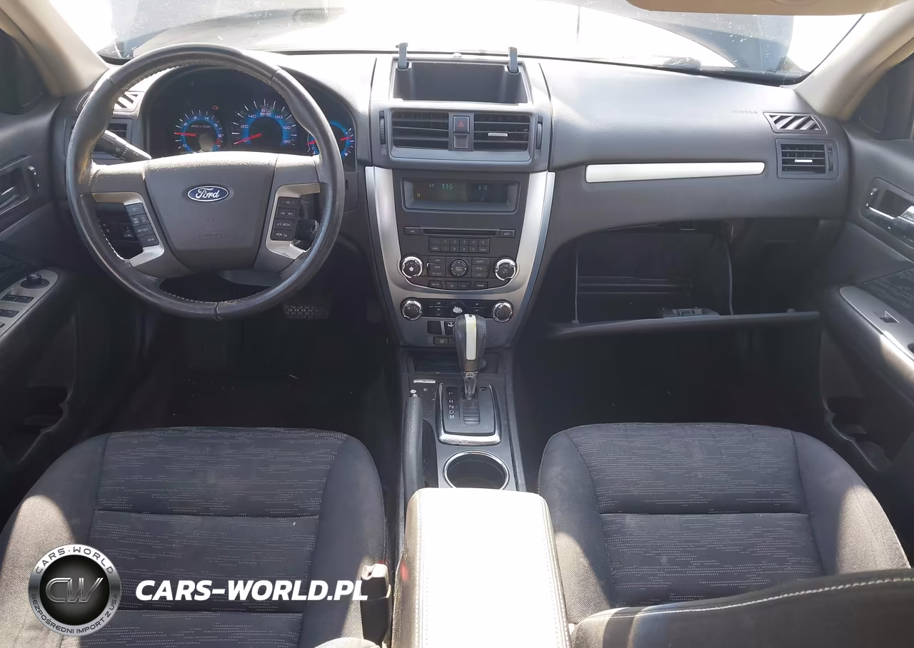 2011 Ford Fusion Se VIN:3FAHP0HAXBR290039 - 17