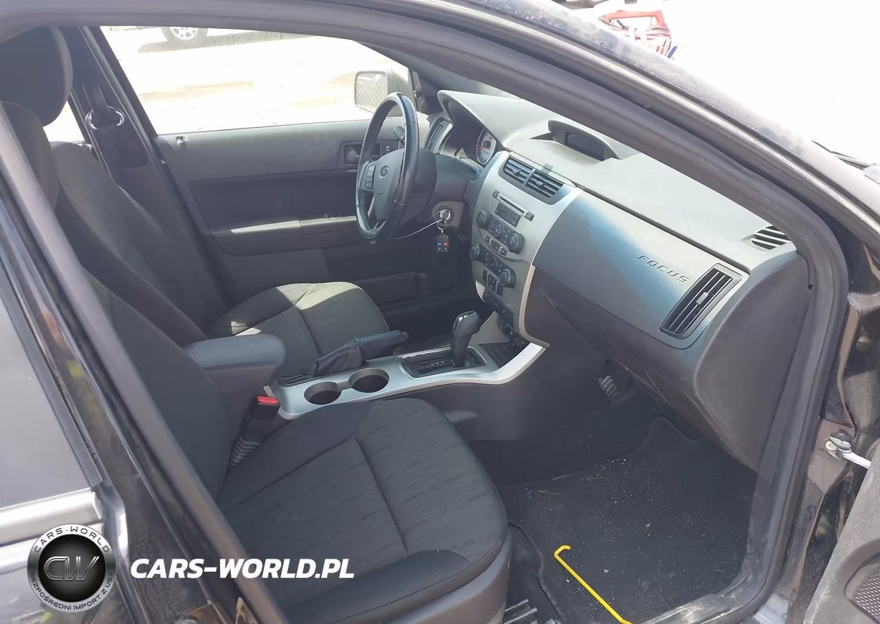 2011 Ford Focus Se VIN:1FAHP3FN3BW103552 - 5