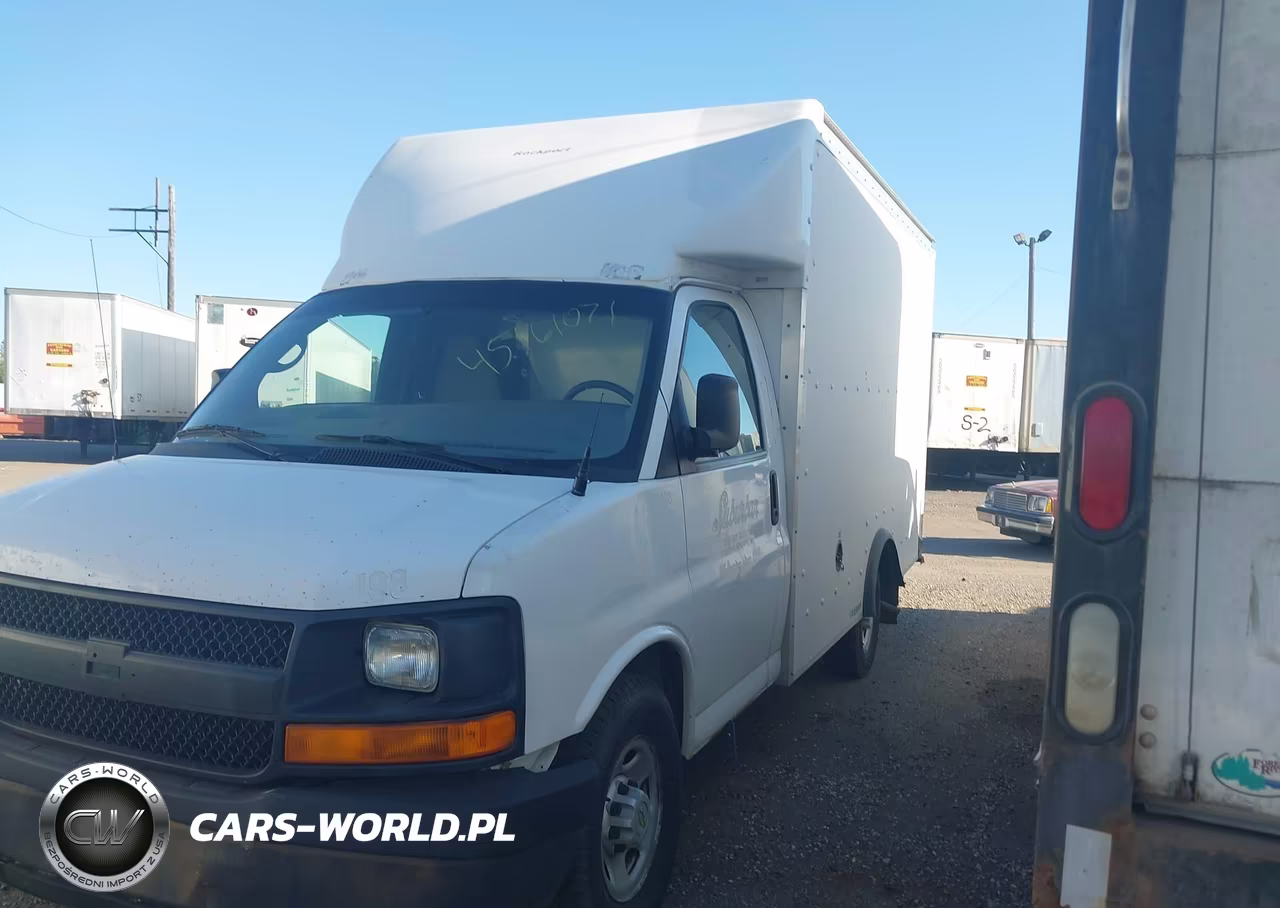 2015 Chevrolet Express Cutaway 3500 VIN:1GB0G2CF5F1251708 - 13
