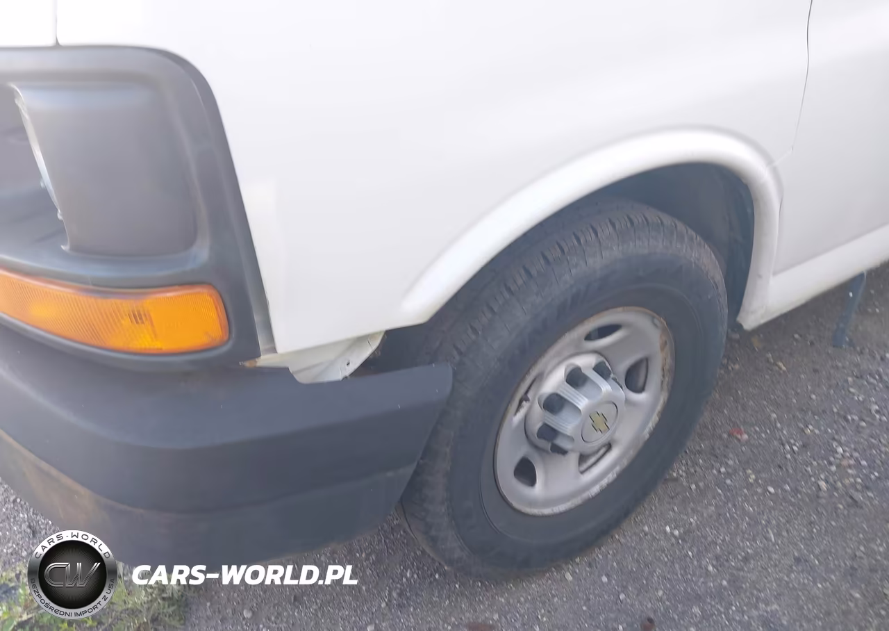 2015 Chevrolet Express Cutaway 3500 VIN:1GB0G2CF5F1251708 - 16