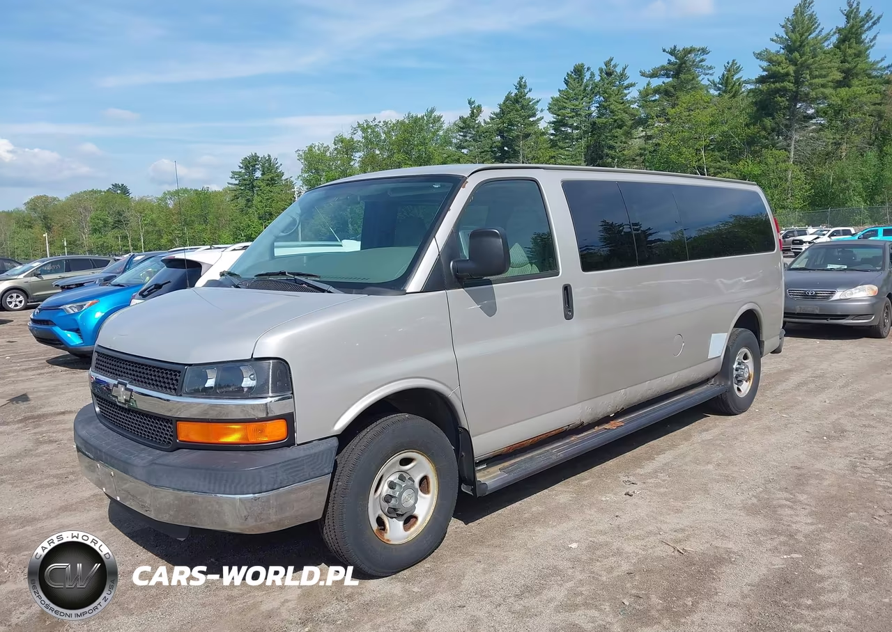 2009 Chevrolet Express 3500 Ls VIN:1GAHG39K791125081 - 2