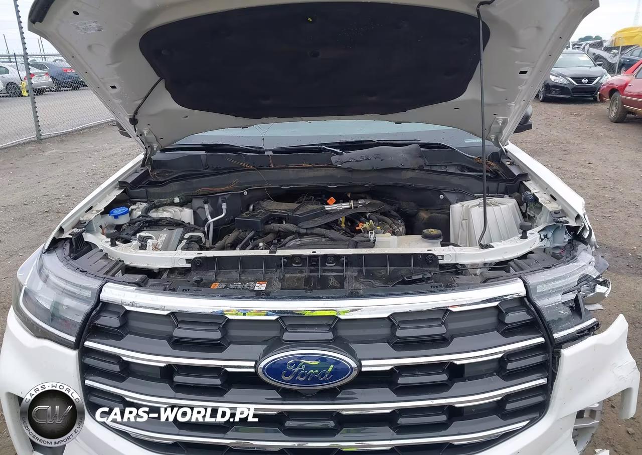 2025 Ford Explorer Active VIN:1FMUK8DH6SGA48716 - 10