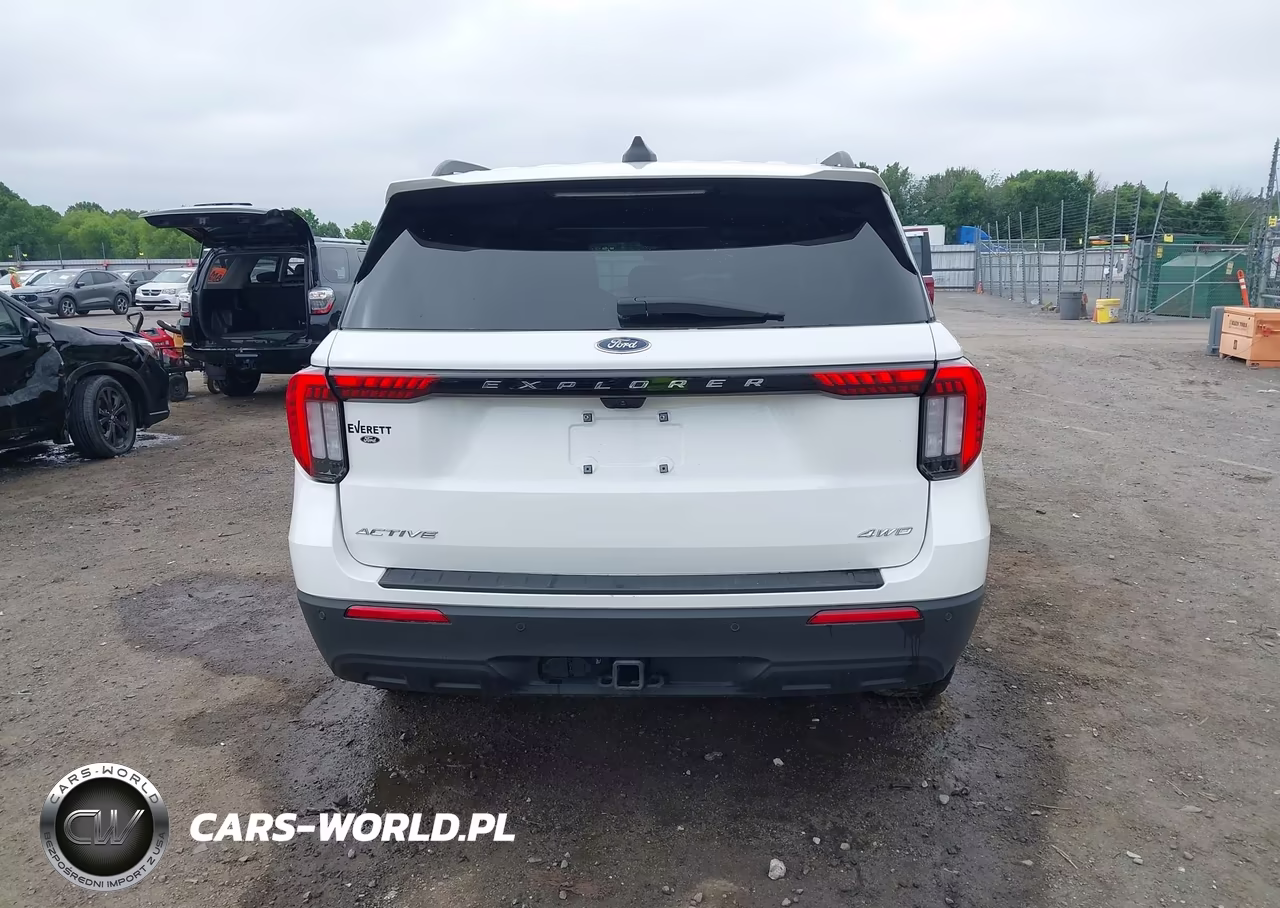 2025 Ford Explorer Active VIN:1FMUK8DH6SGA48716 - 17