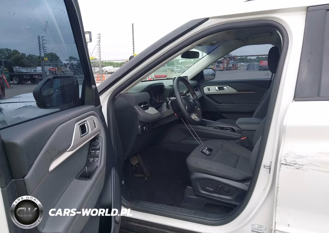2025 Ford Explorer Active VIN:1FMUK8DH6SGA48716 - 19