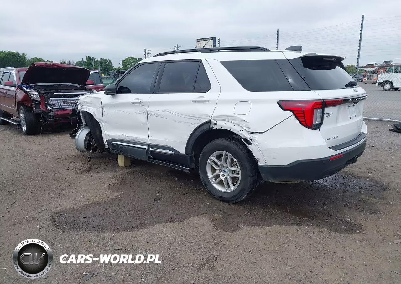 2025 Ford Explorer Active VIN:1FMUK8DH6SGA48716 - 3