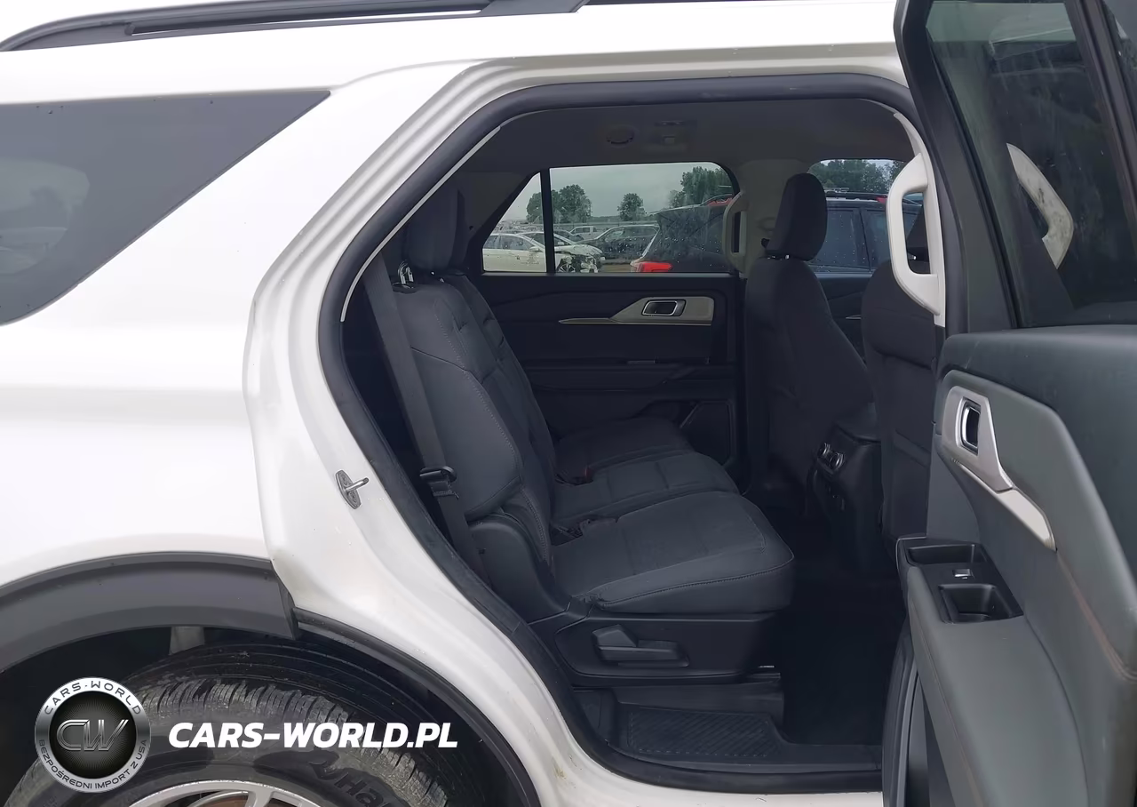 2025 Ford Explorer Active VIN:1FMUK8DH6SGA48716 - 8