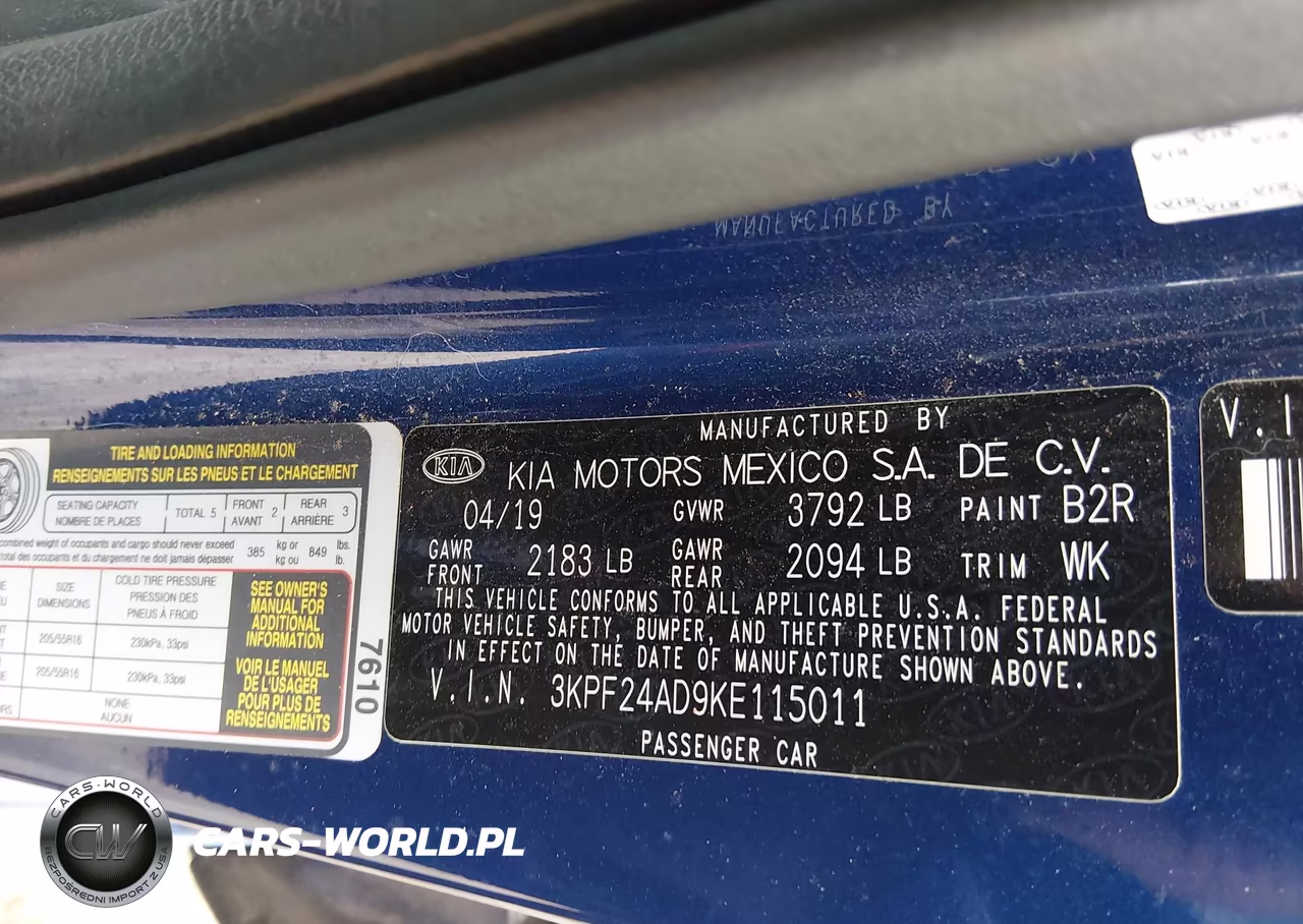 2019 Kia Forte Lxs VIN:3KPF24AD9KE115011 - 9
