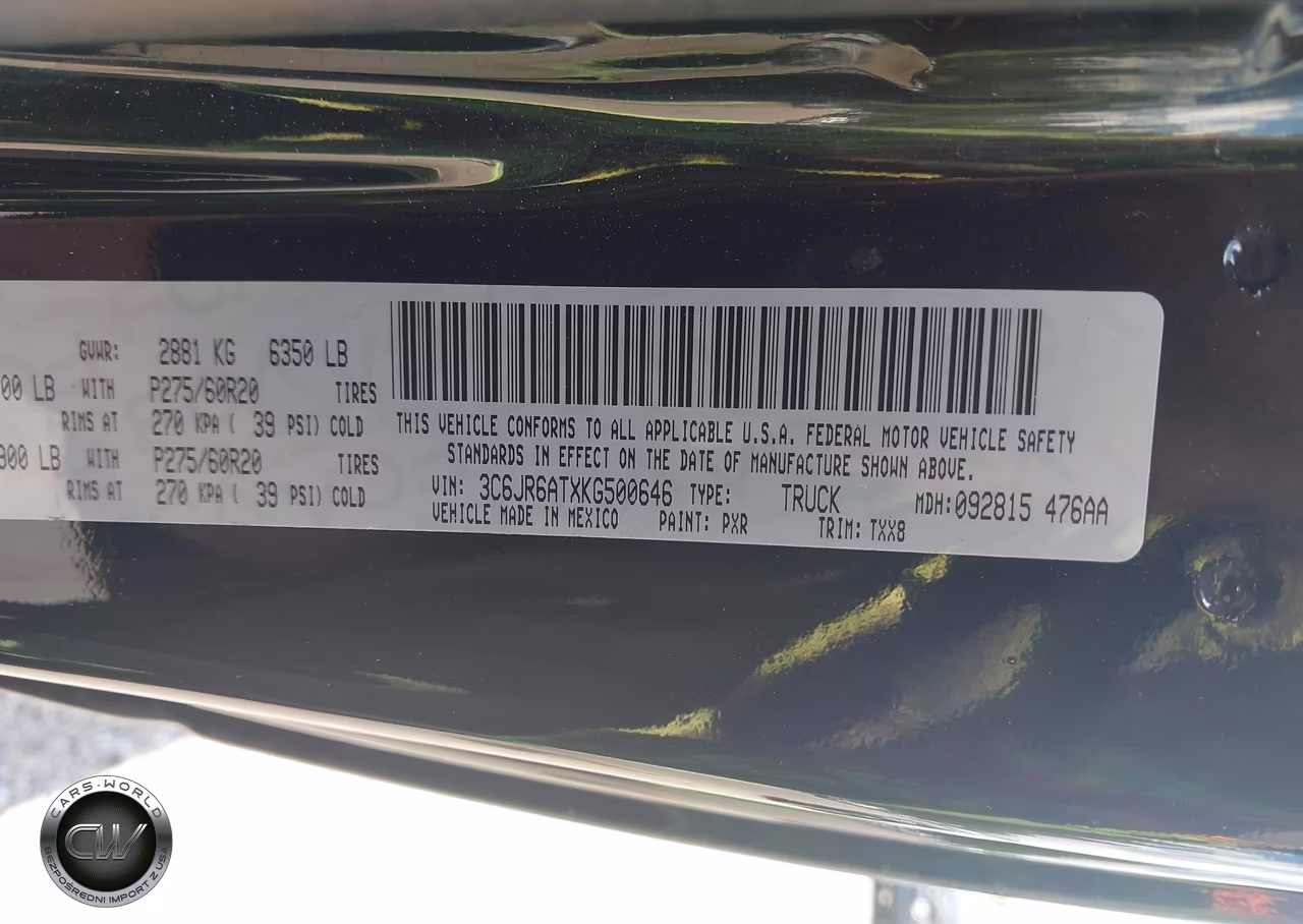 2019 Ram 1500 Classic Express 4X2 6'4 Box VIN:3C6JR6ATXKG500646 - 9