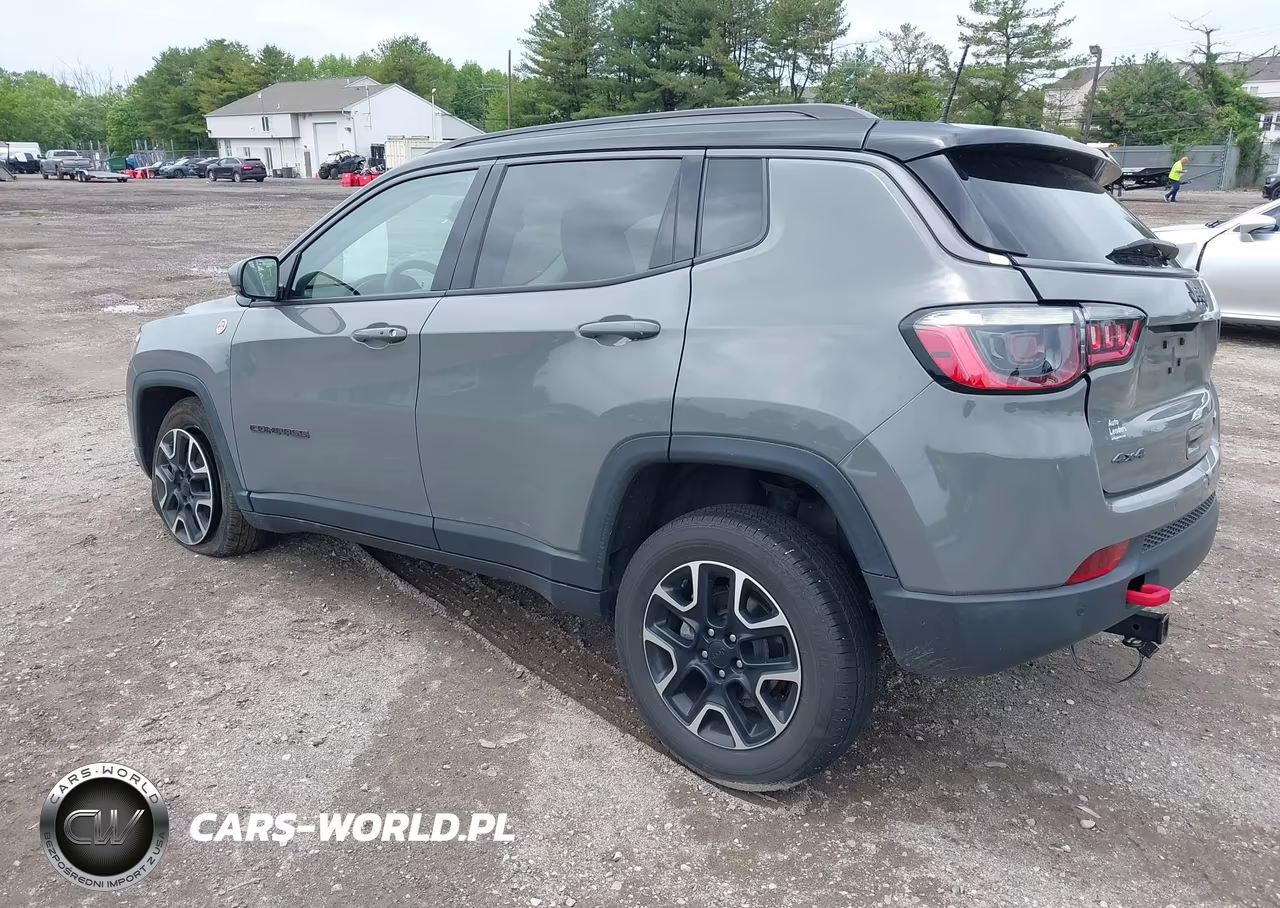 2021 Jeep Compass Trailhawk 4X4 VIN:3C4NJDDB4MT561848 - 3