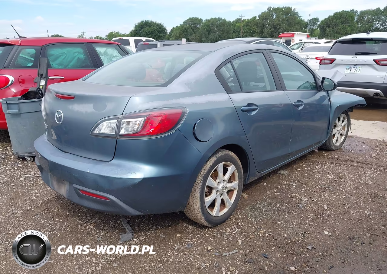 2010 Mazda Mazda3 I Touring VIN:JM1BL1SF9A1272811 - 4