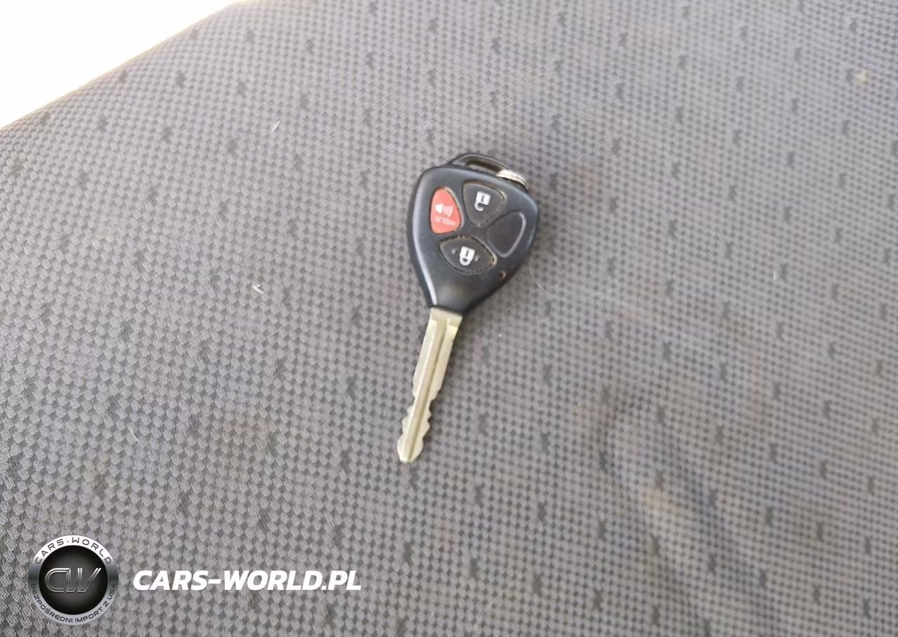 2010 Toyota Yaris VIN:JTDJT4K33A5295867 - 11