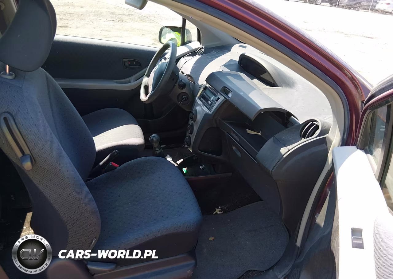 2010 Toyota Yaris VIN:JTDJT4K33A5295867 - 5