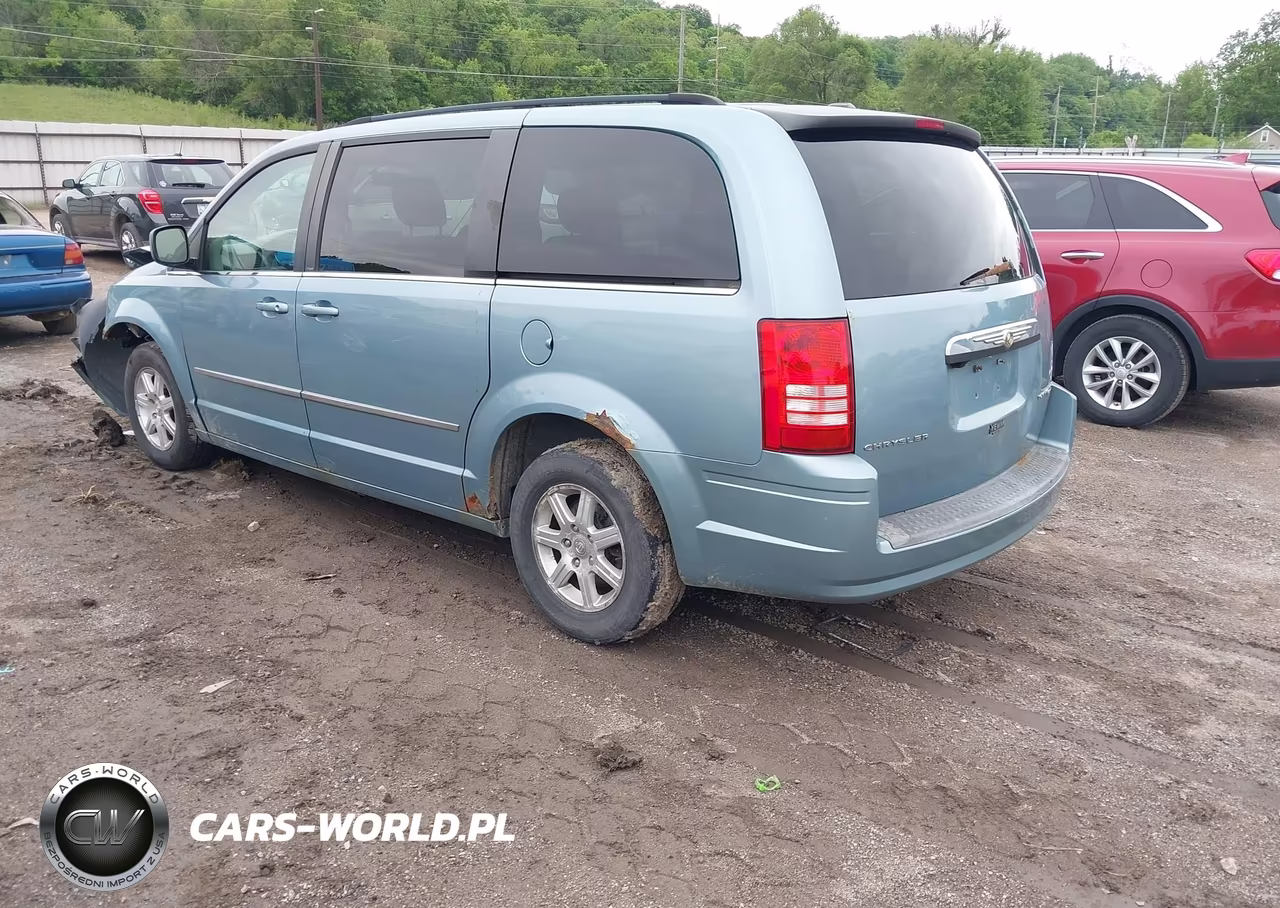 2009 Chrysler Town & Country Touring VIN:2A8HR54119R665557 - 3