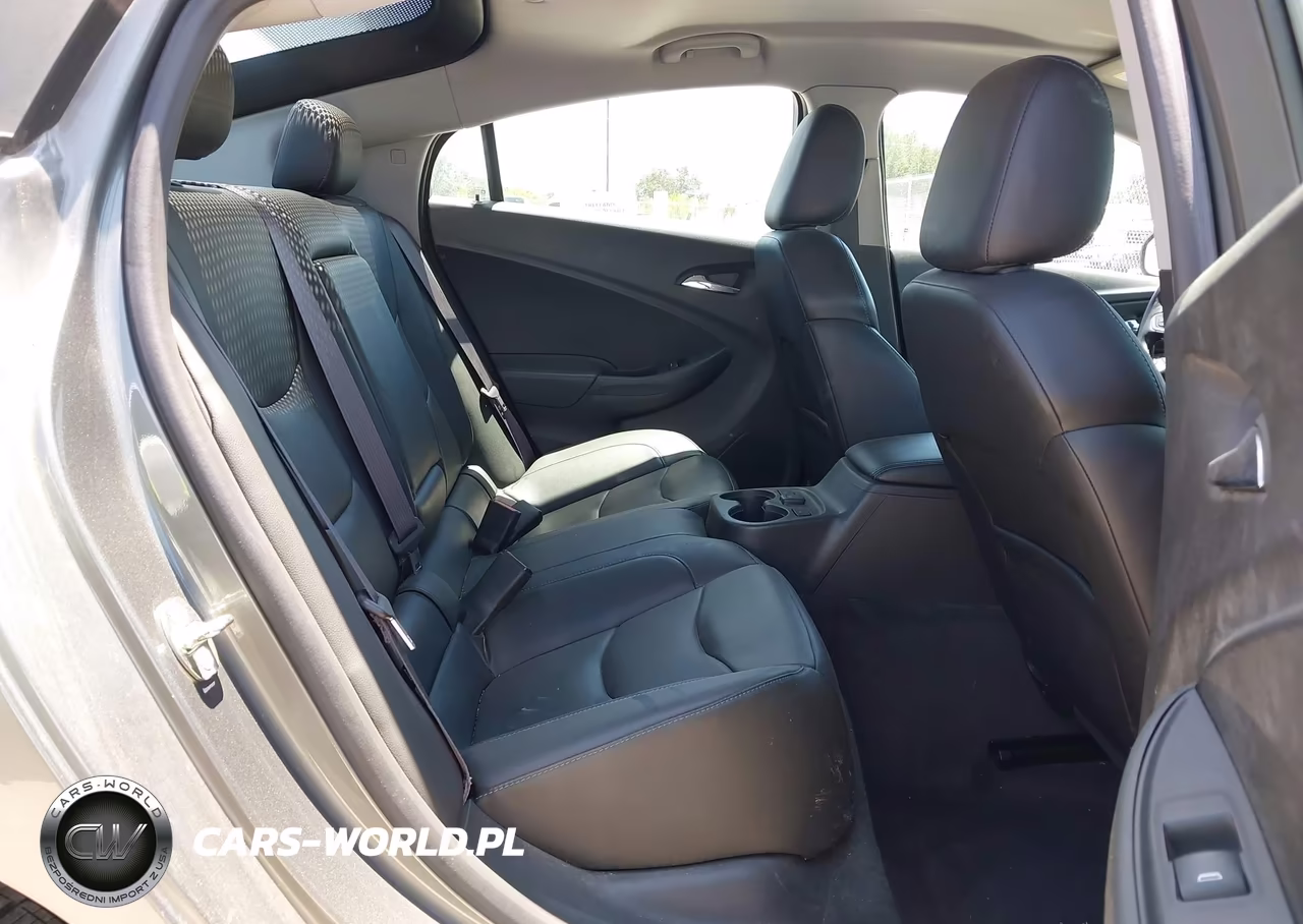 2016 Chevrolet Volt Premier VIN:1G1RB6S55GU135094 - 8