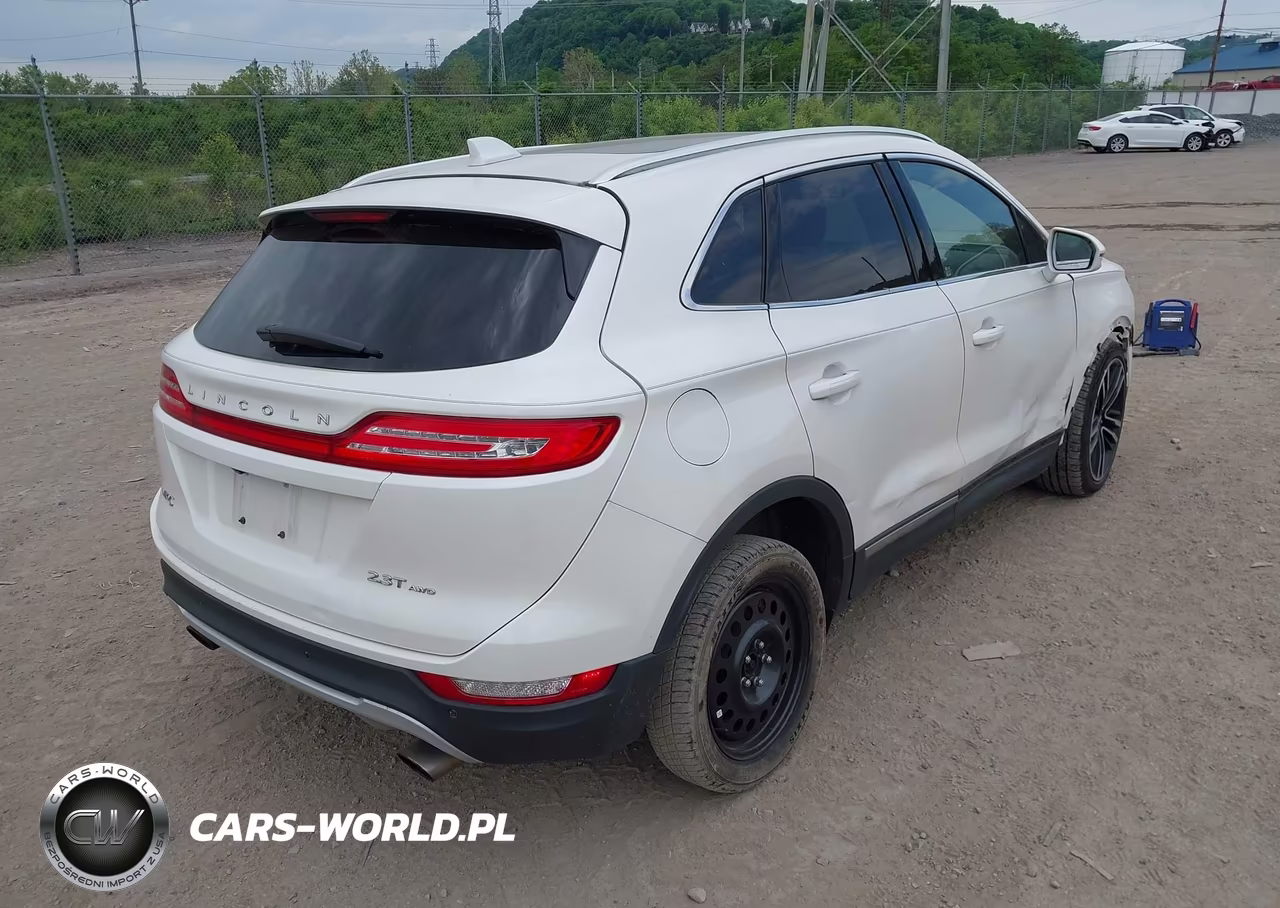 2017 Lincoln Mkc Reserve VIN:5LMTJ3DH7HUL11787 - 4