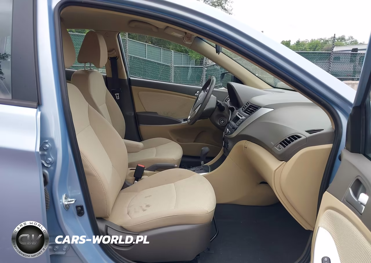 2014 Hyundai Accent Gls VIN:KMHCT4AE4EU733704 - 5