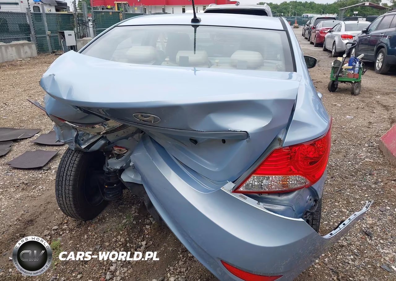 2014 Hyundai Accent Gls VIN:KMHCT4AE4EU733704 - 6