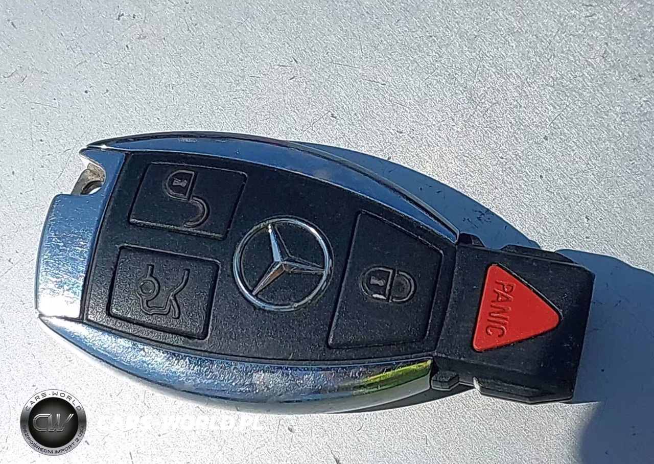 2010 Mercedes-Benz C 300 Luxury 4Matic-Sport 4Matic VIN:WDDGF8BB7AR104529 - 11