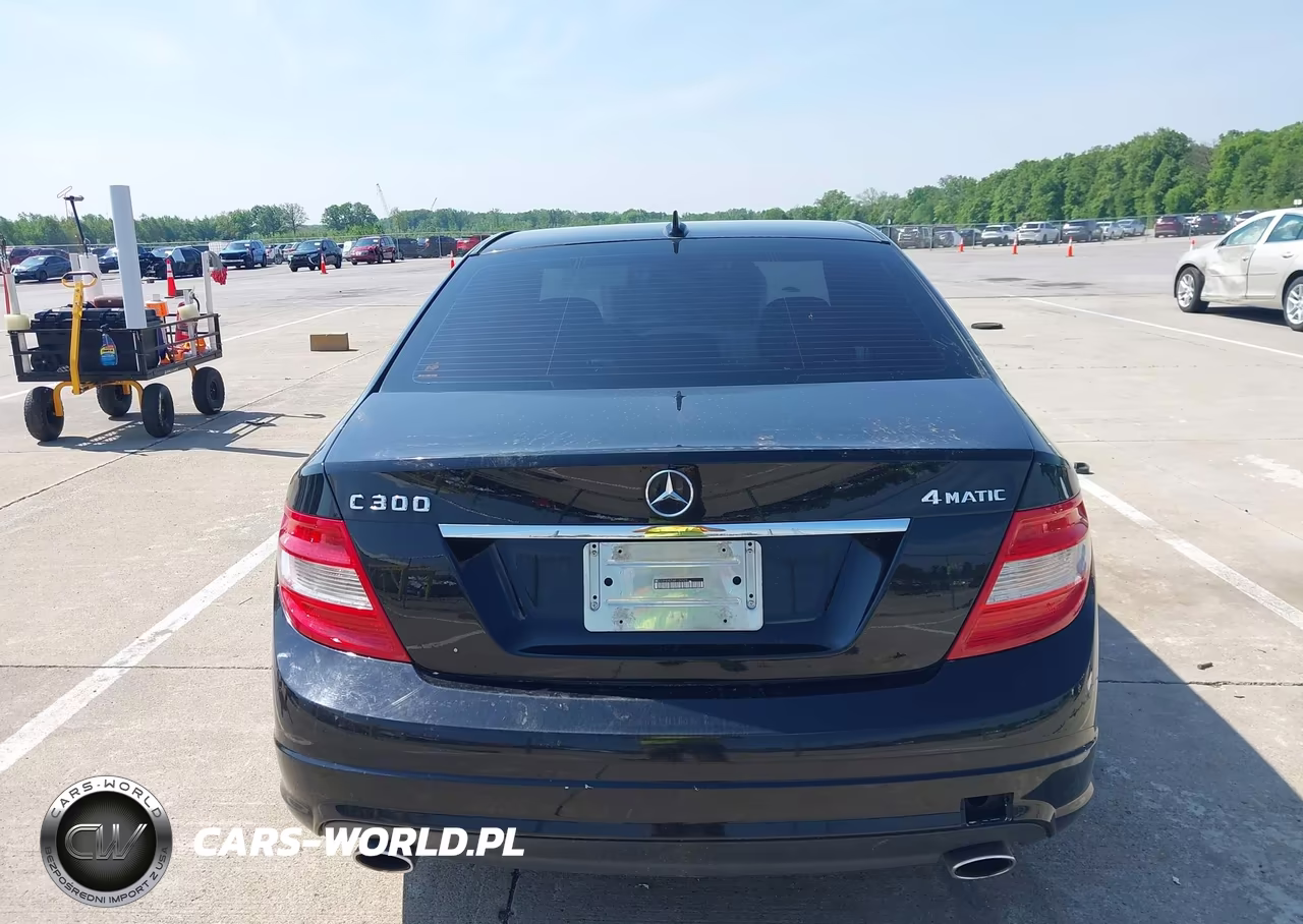 2010 Mercedes-Benz C 300 Luxury 4Matic-Sport 4Matic VIN:WDDGF8BB7AR104529 - 16