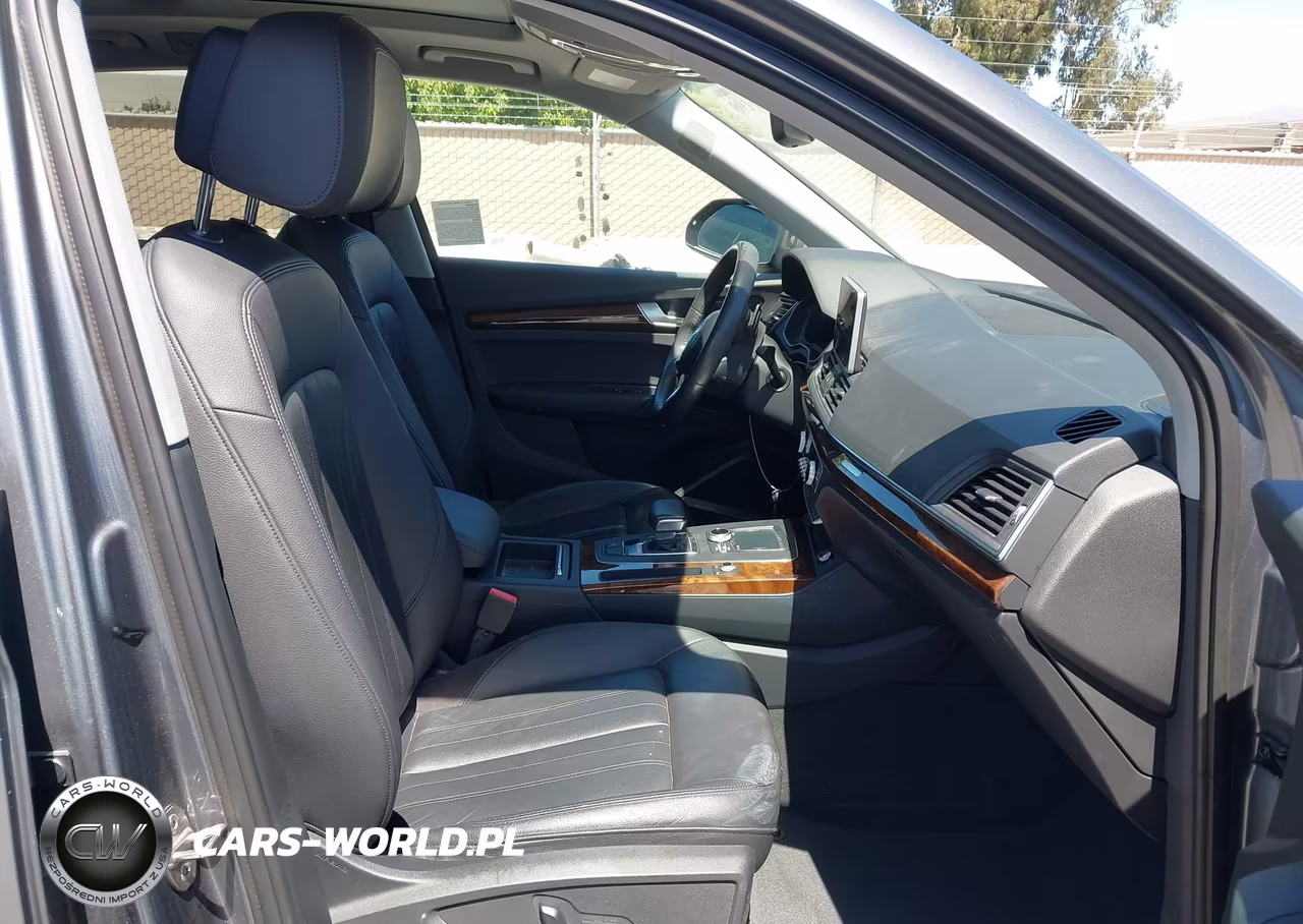 2018 Audi Q5 2.0T Premium-2.0T Tech Premium VIN:WA1BNAFY4J2016523 - 5