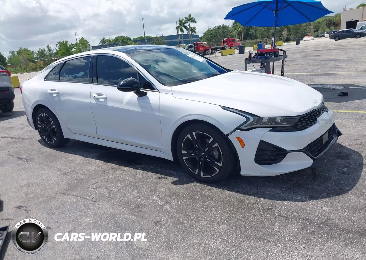 2022 Kia K5 Gt-Line – zdjęcie 1 z 16