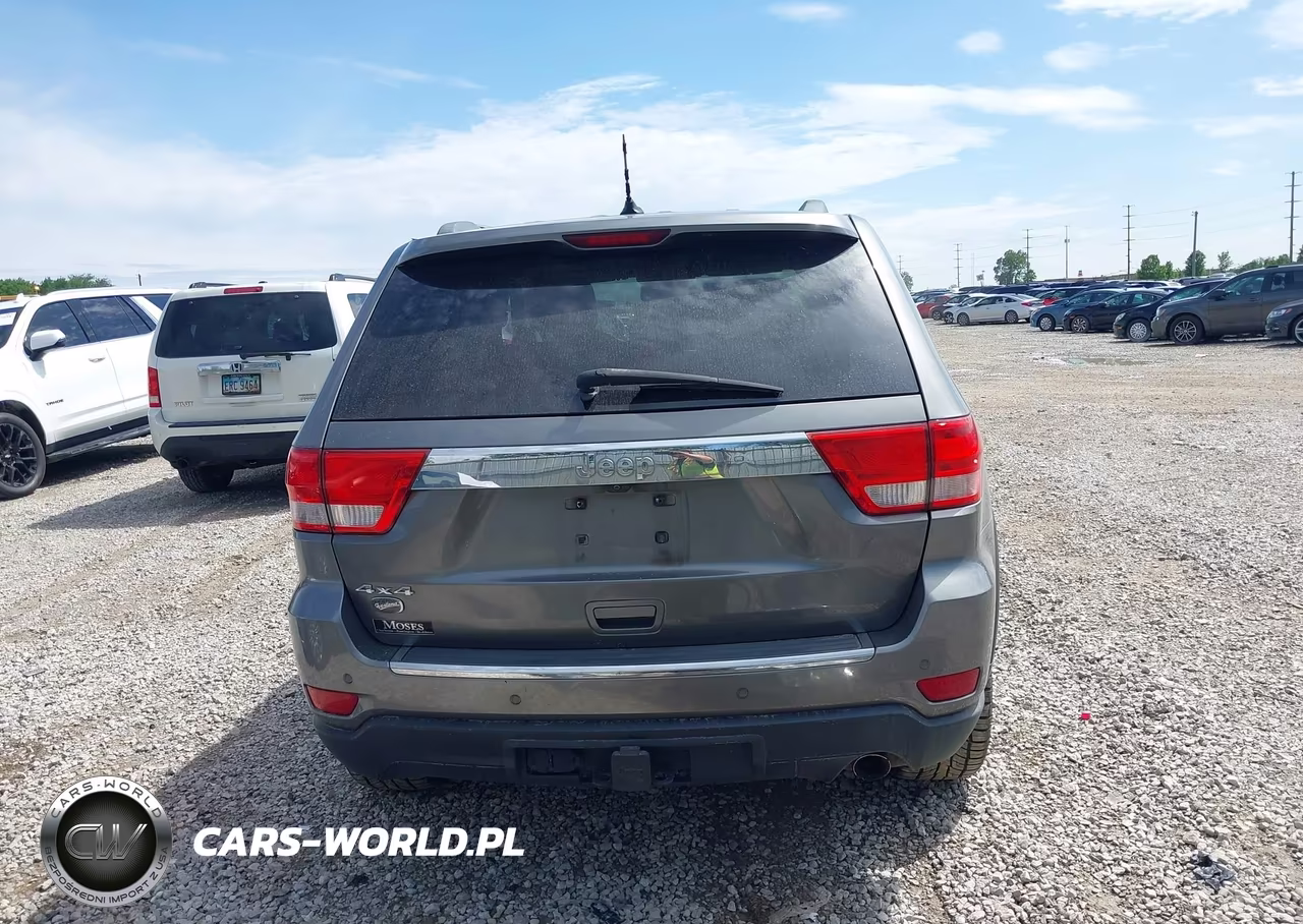 2013 Jeep Grand Cherokee Overland VIN:1C4RJFCG4DC525082 - 17