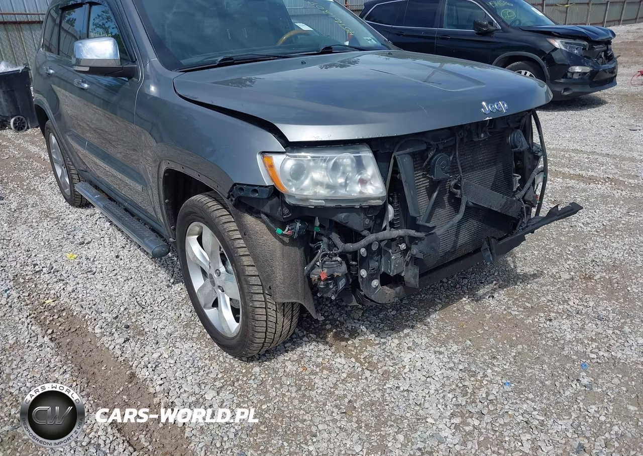 2013 Jeep Grand Cherokee Overland VIN:1C4RJFCG4DC525082 - 21