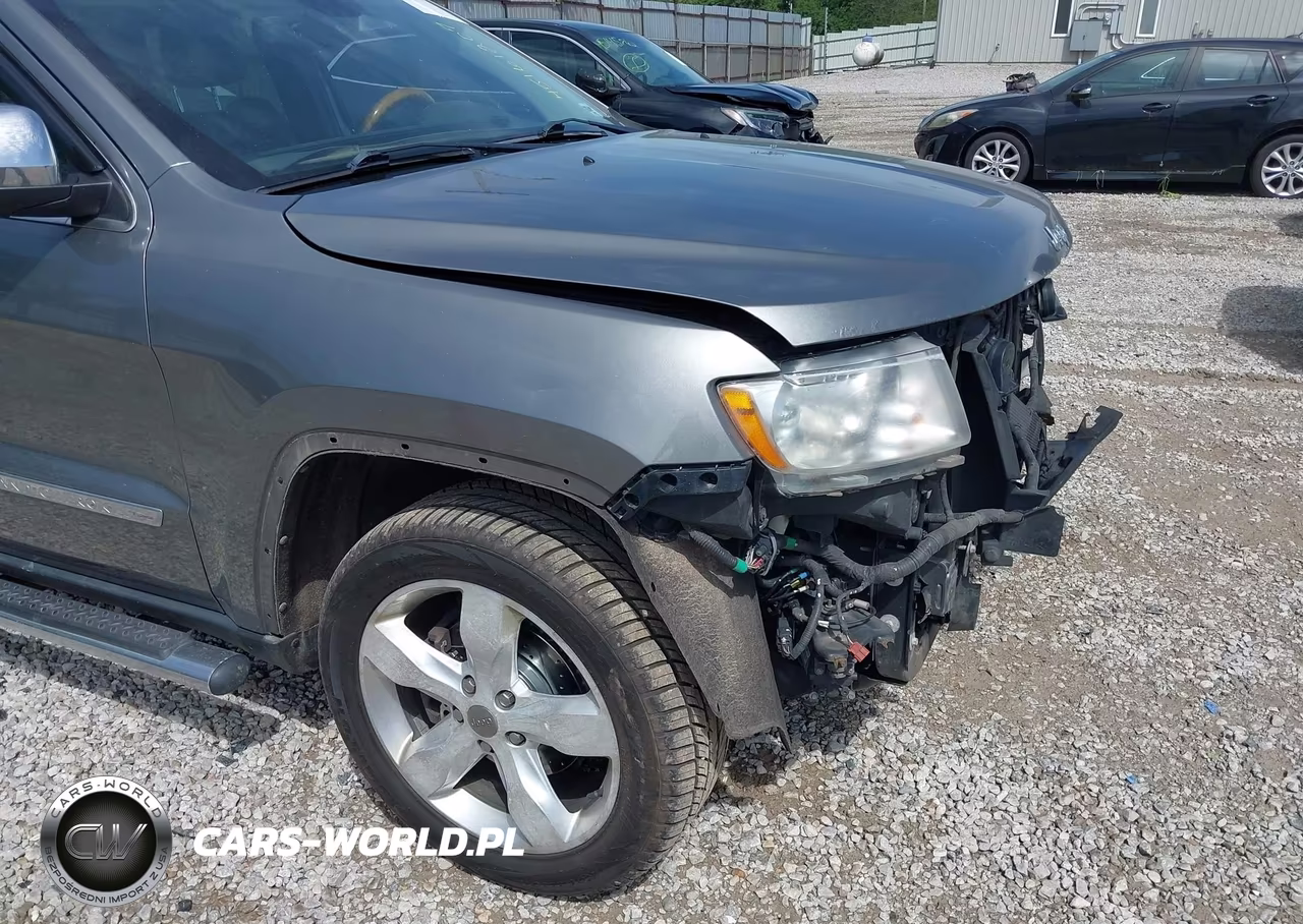 2013 Jeep Grand Cherokee Overland VIN:1C4RJFCG4DC525082 - 22