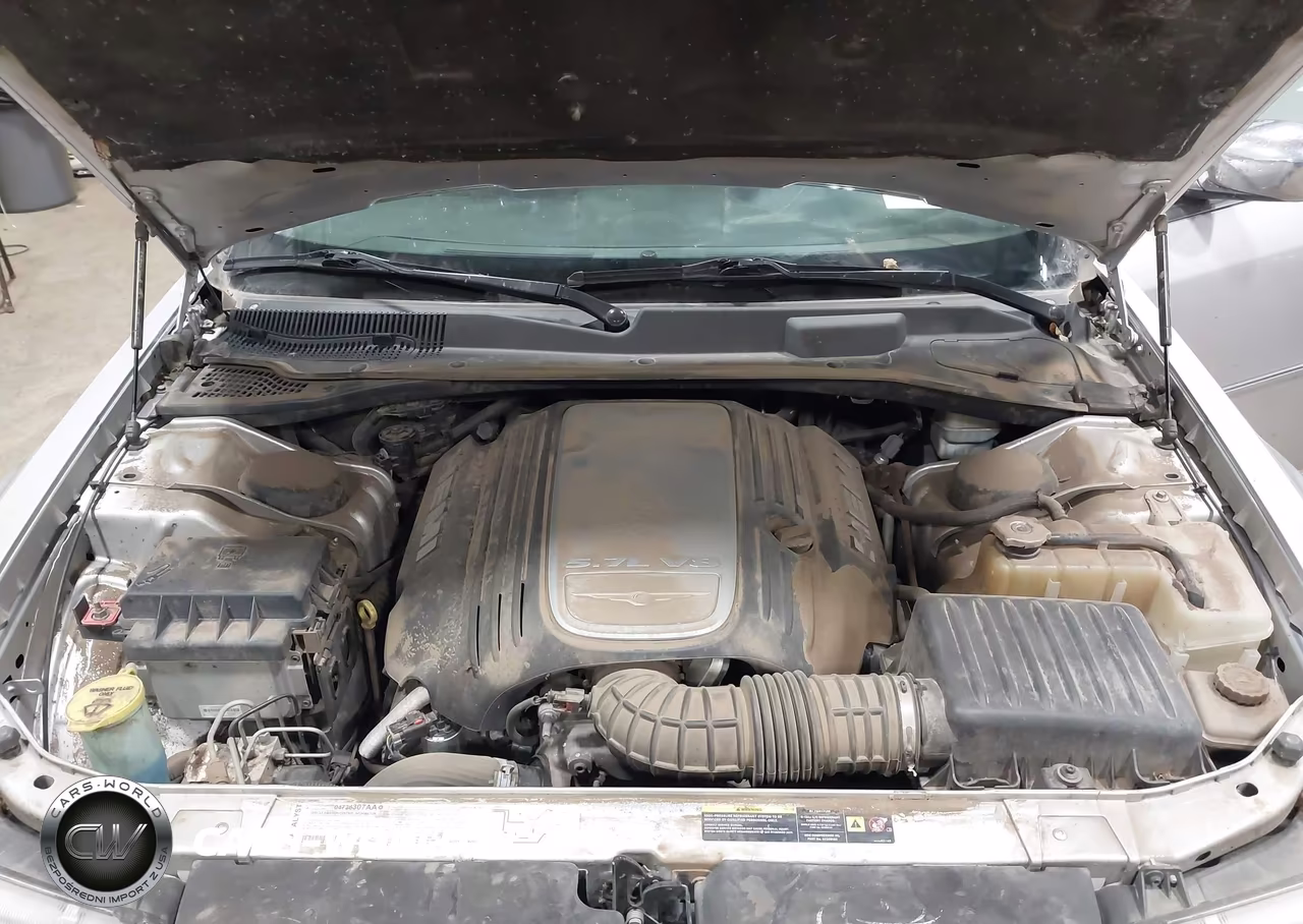 2006 Chrysler 300C VIN:2C3KA63HX6H295384 - 10